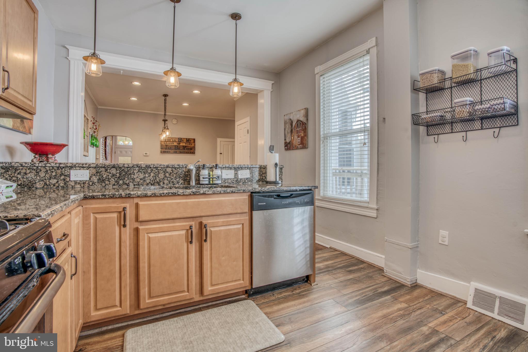 CANTON - Residential