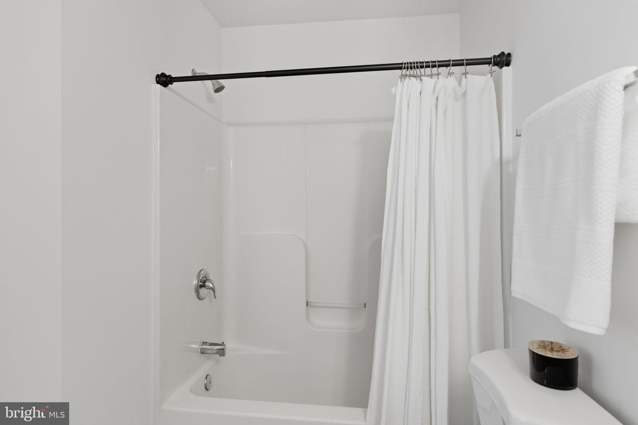 BRIAR RUN - Residential