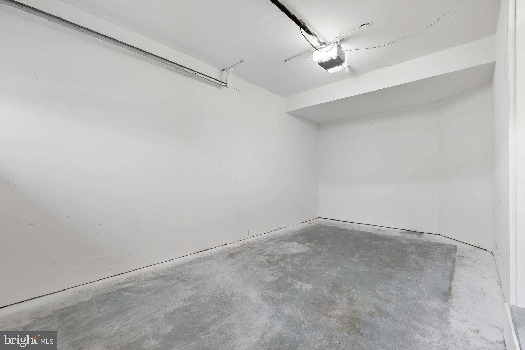 BRIAR RUN - Residential