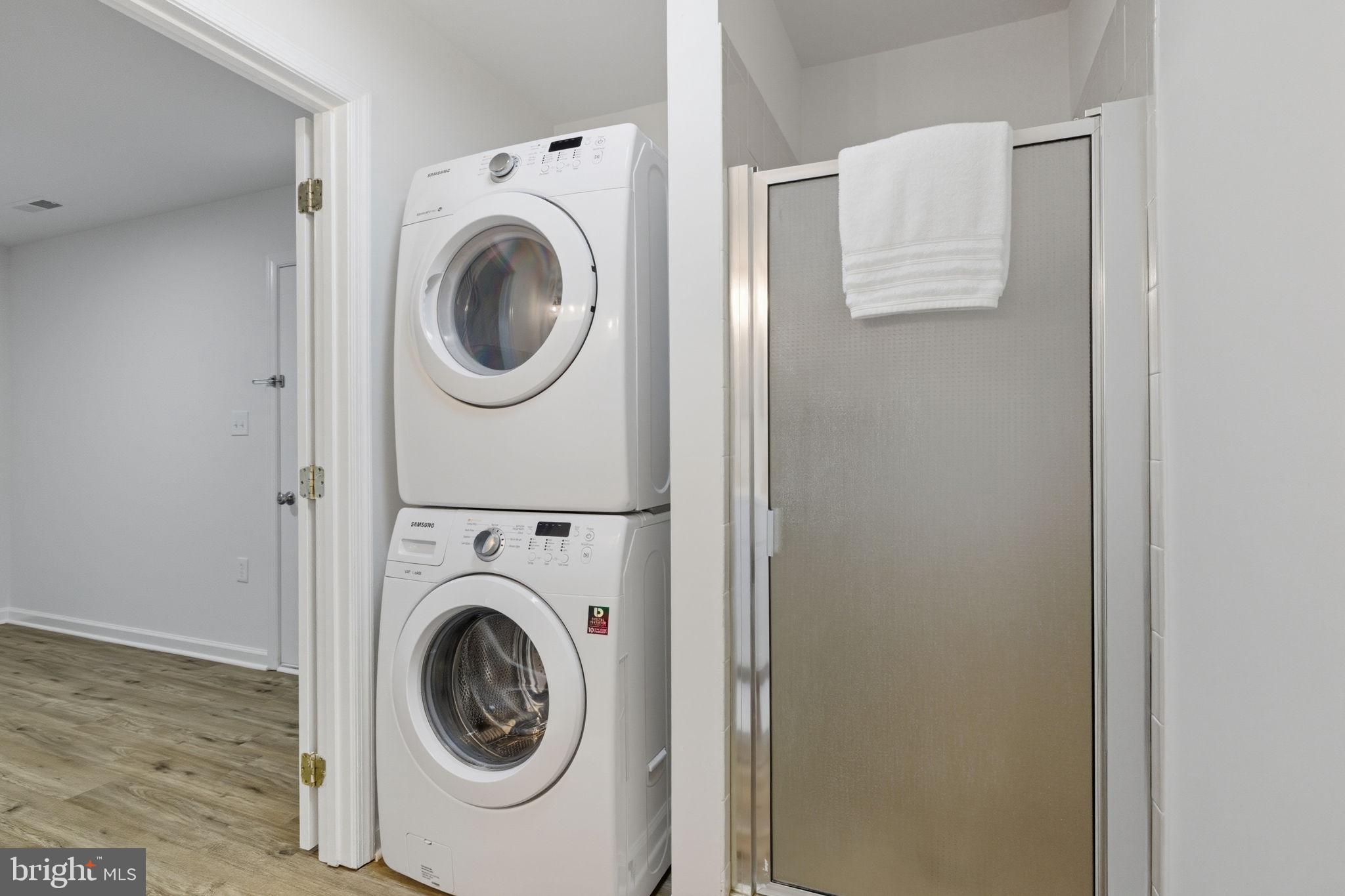 BRIAR RUN - Residential