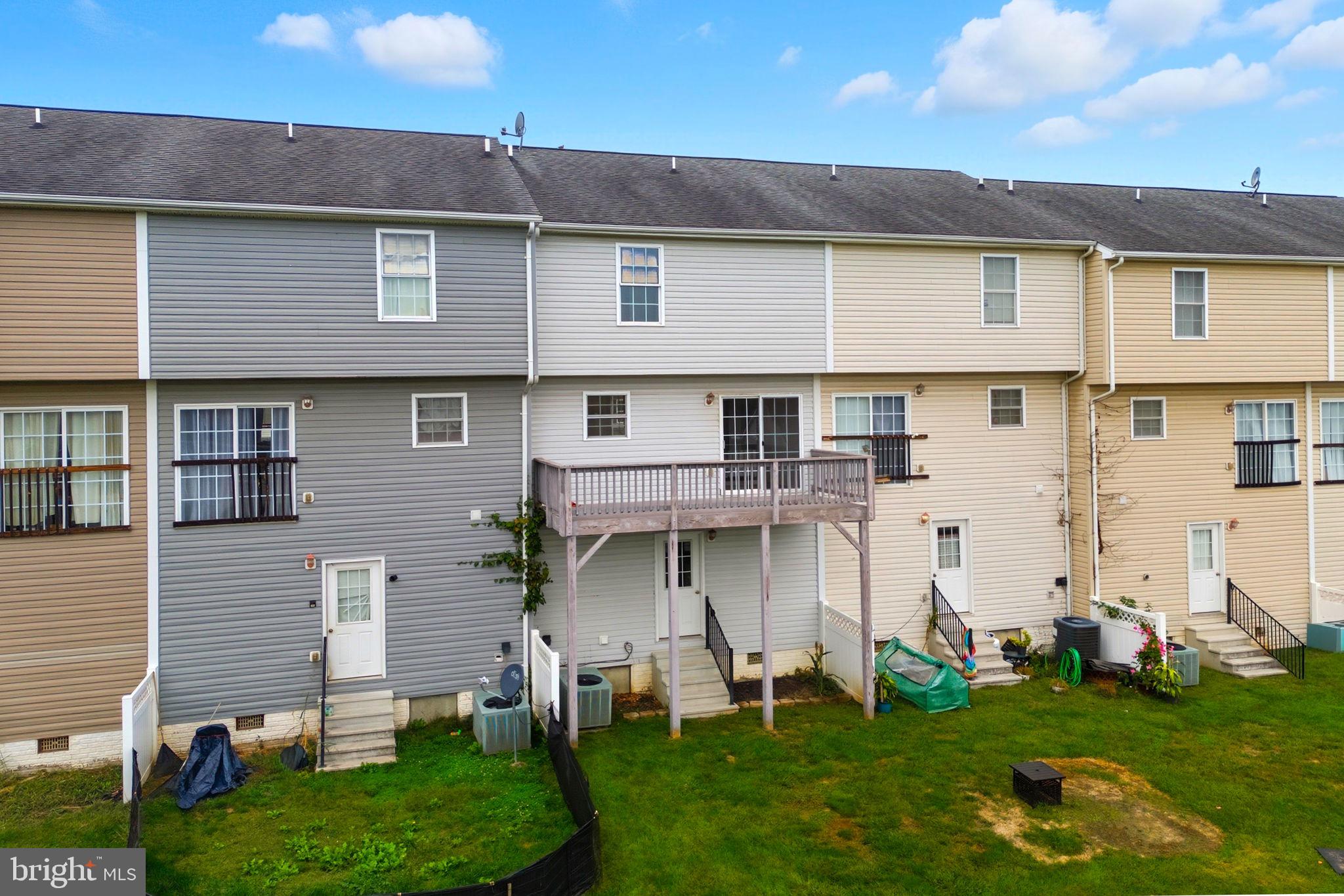 BRIAR RUN - Residential