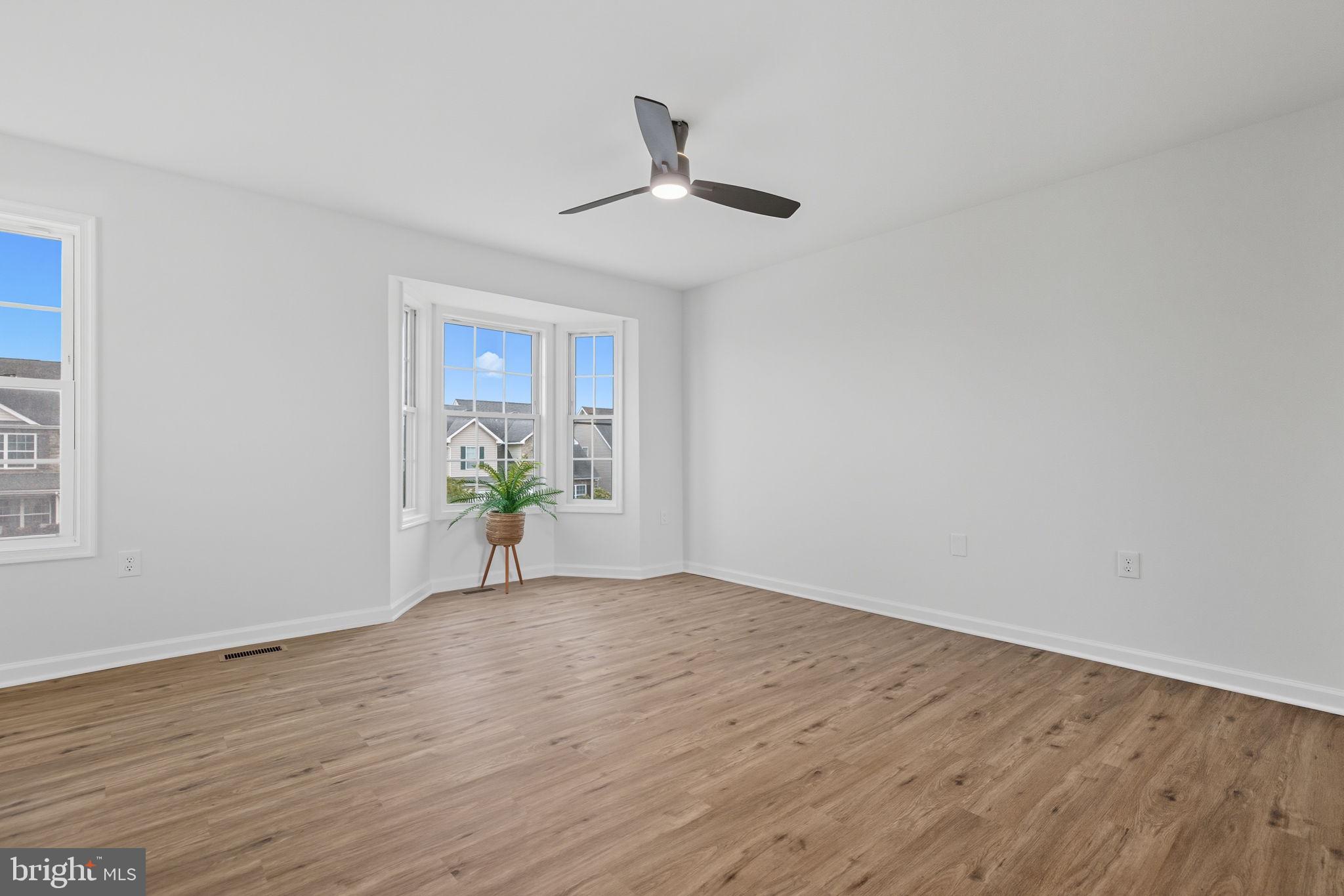 BRIAR RUN - Residential