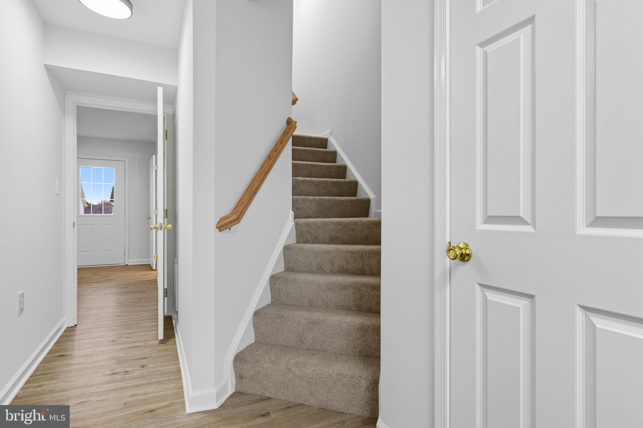 BRIAR RUN - Residential