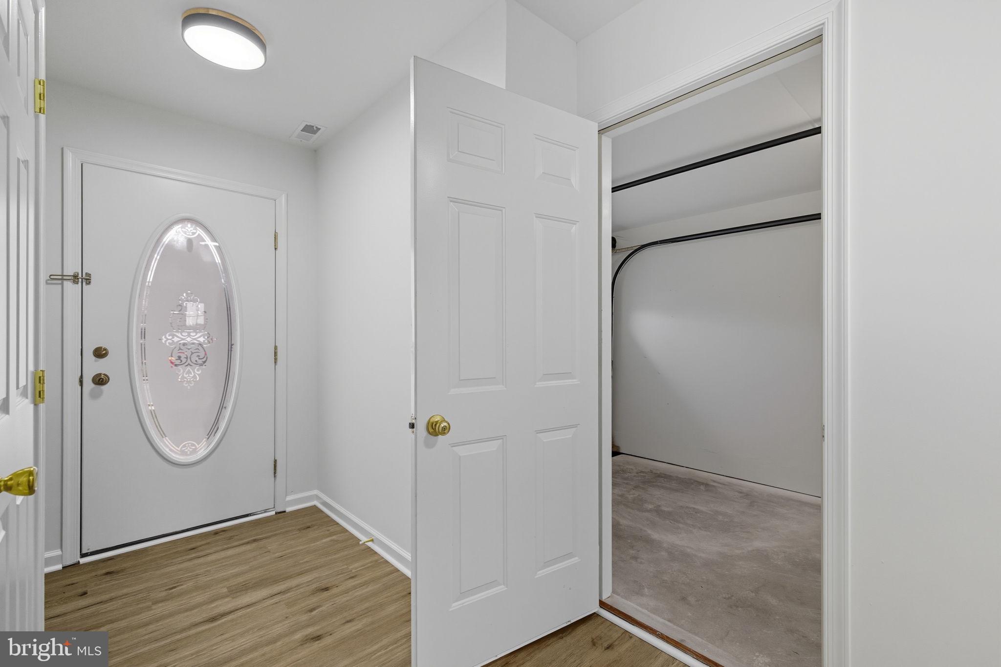 BRIAR RUN - Residential