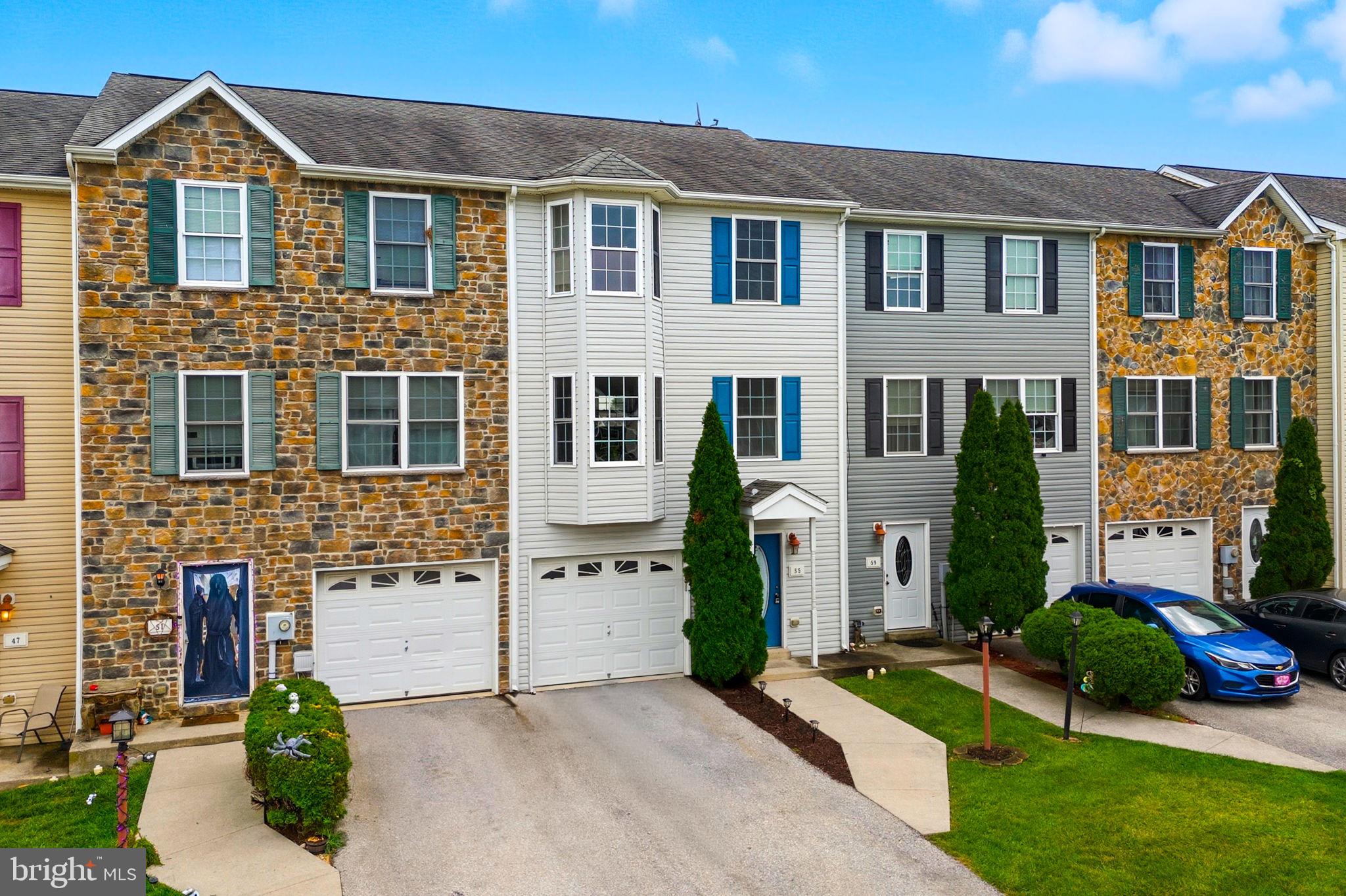 BRIAR RUN - Residential