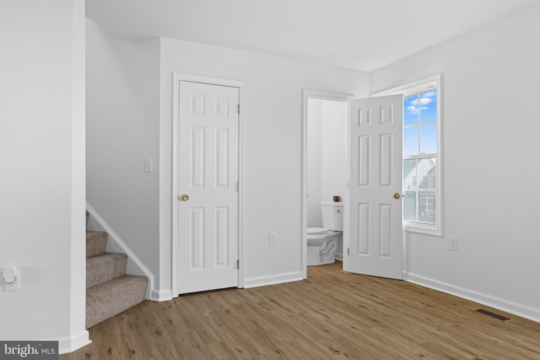 BRIAR RUN - Residential