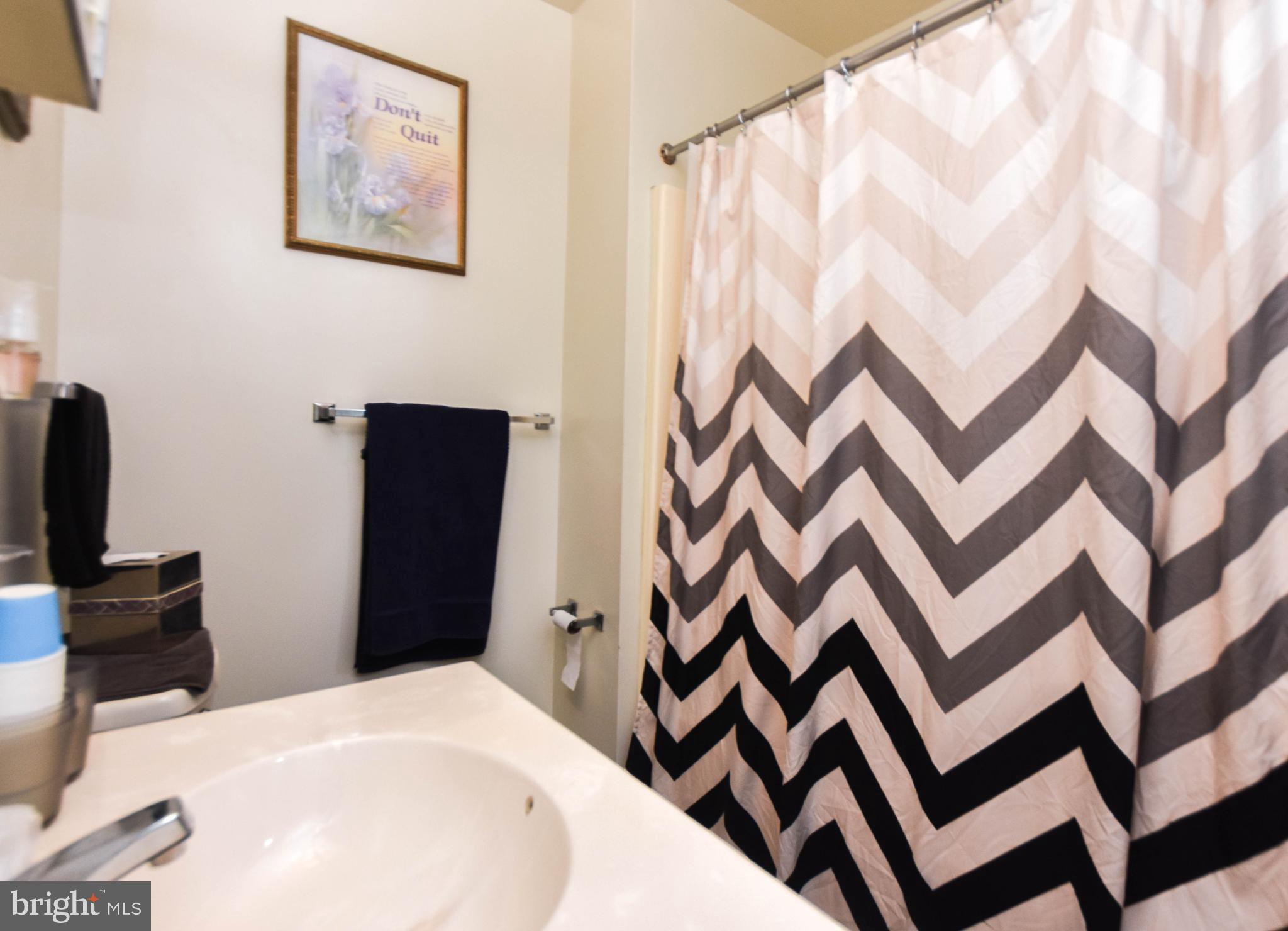 LONDON WOODS - Residential