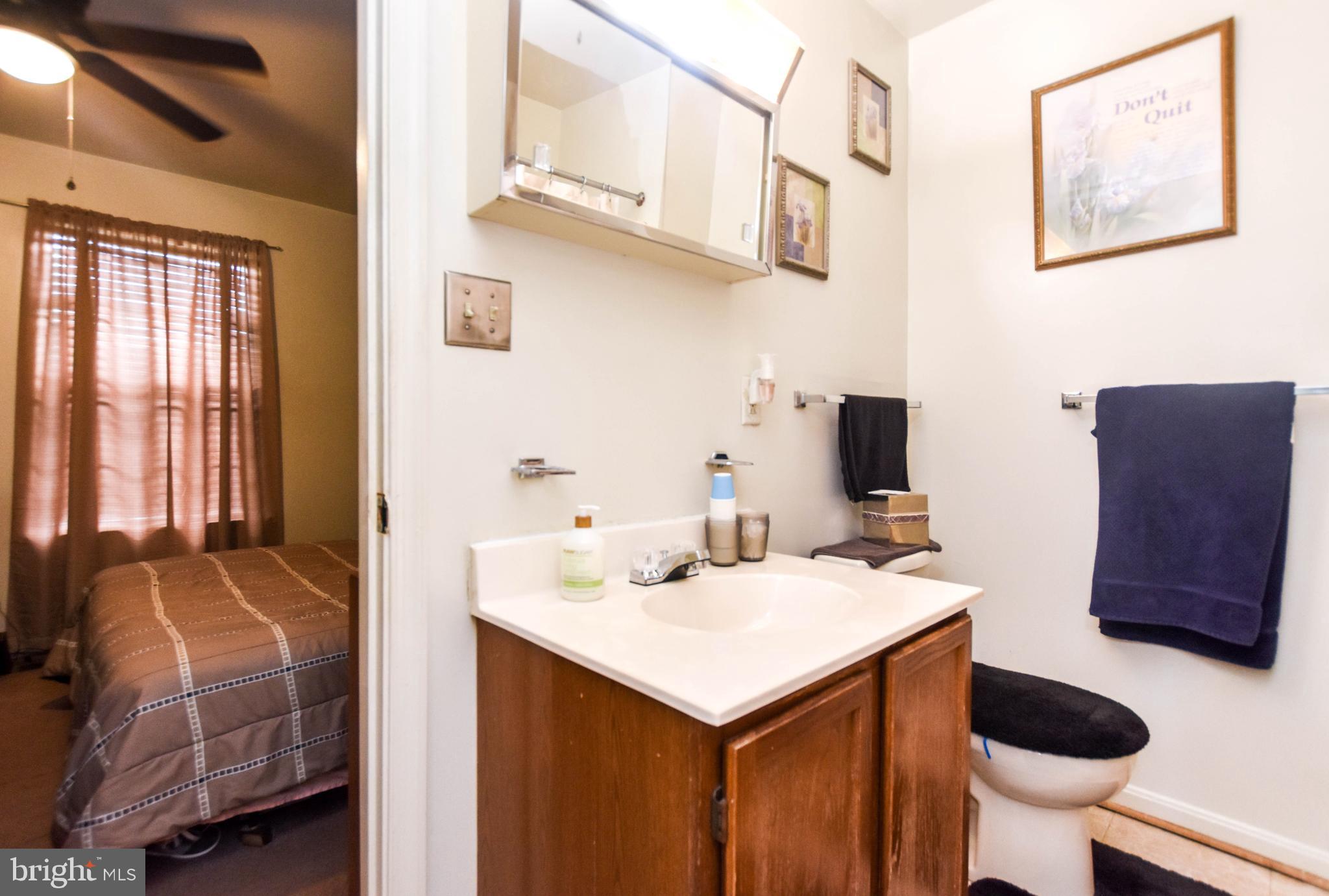 LONDON WOODS - Residential