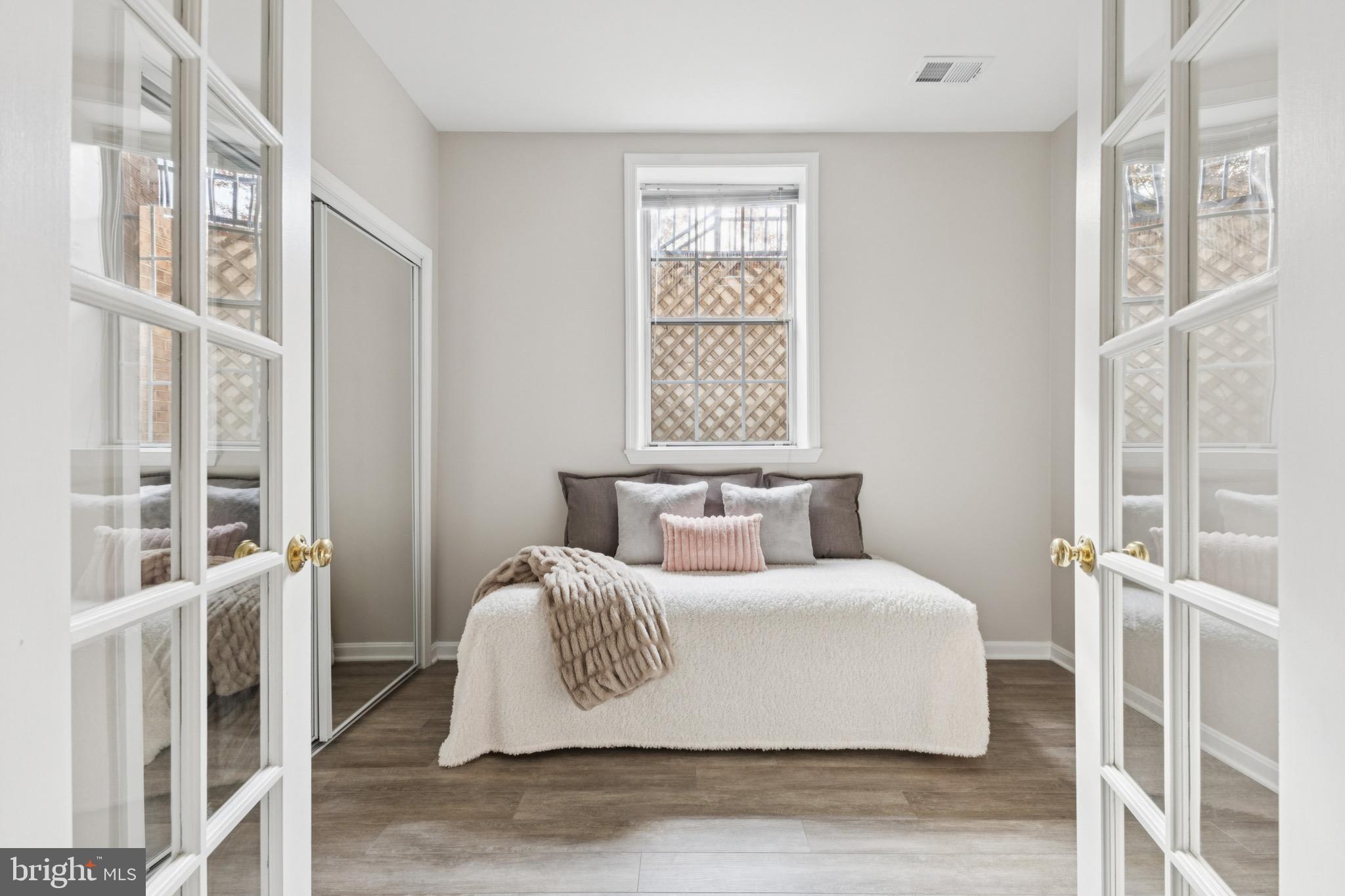 BALDWIN GROVE - Residential