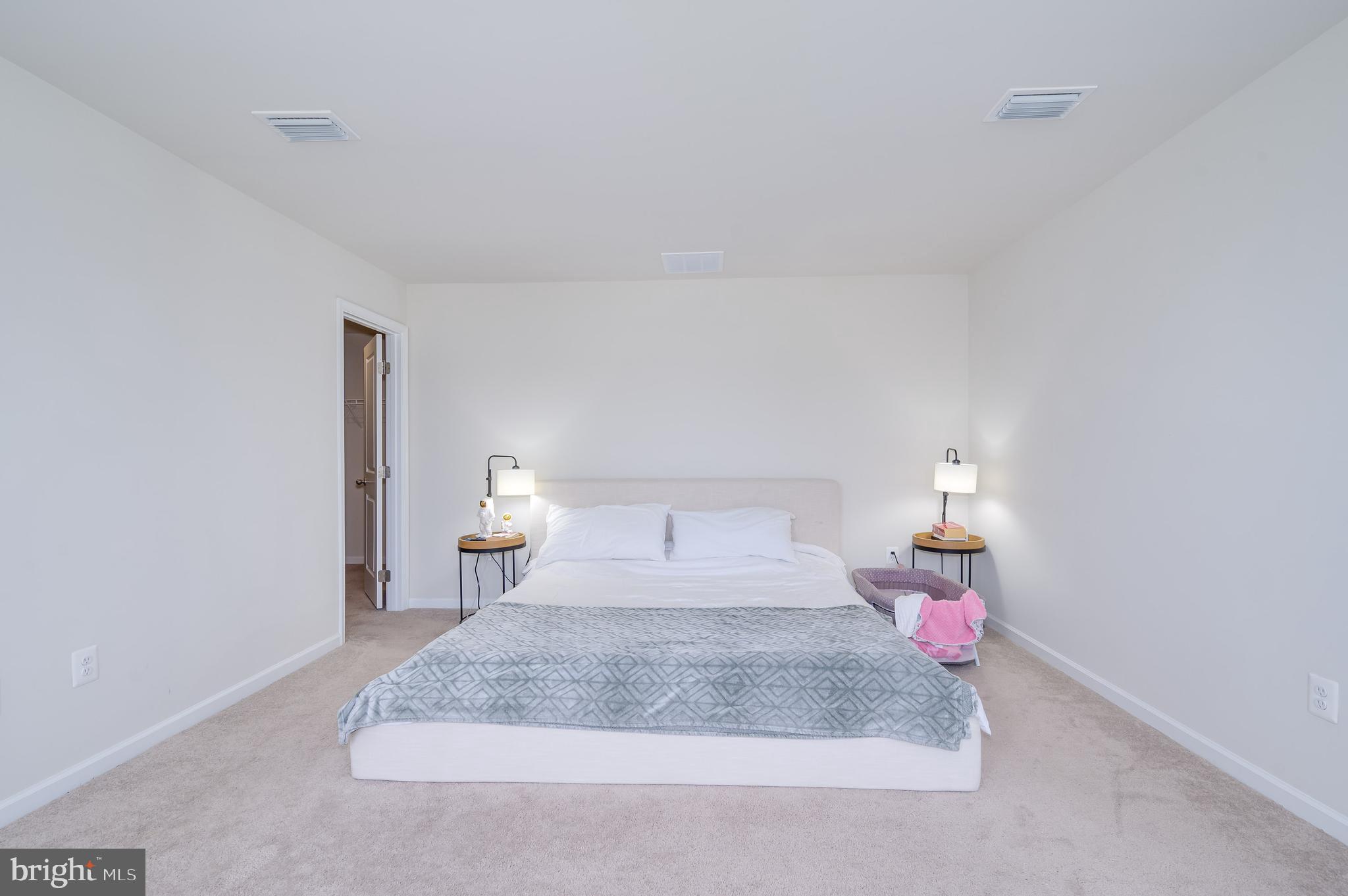 CARDINAL POINTE - Residential