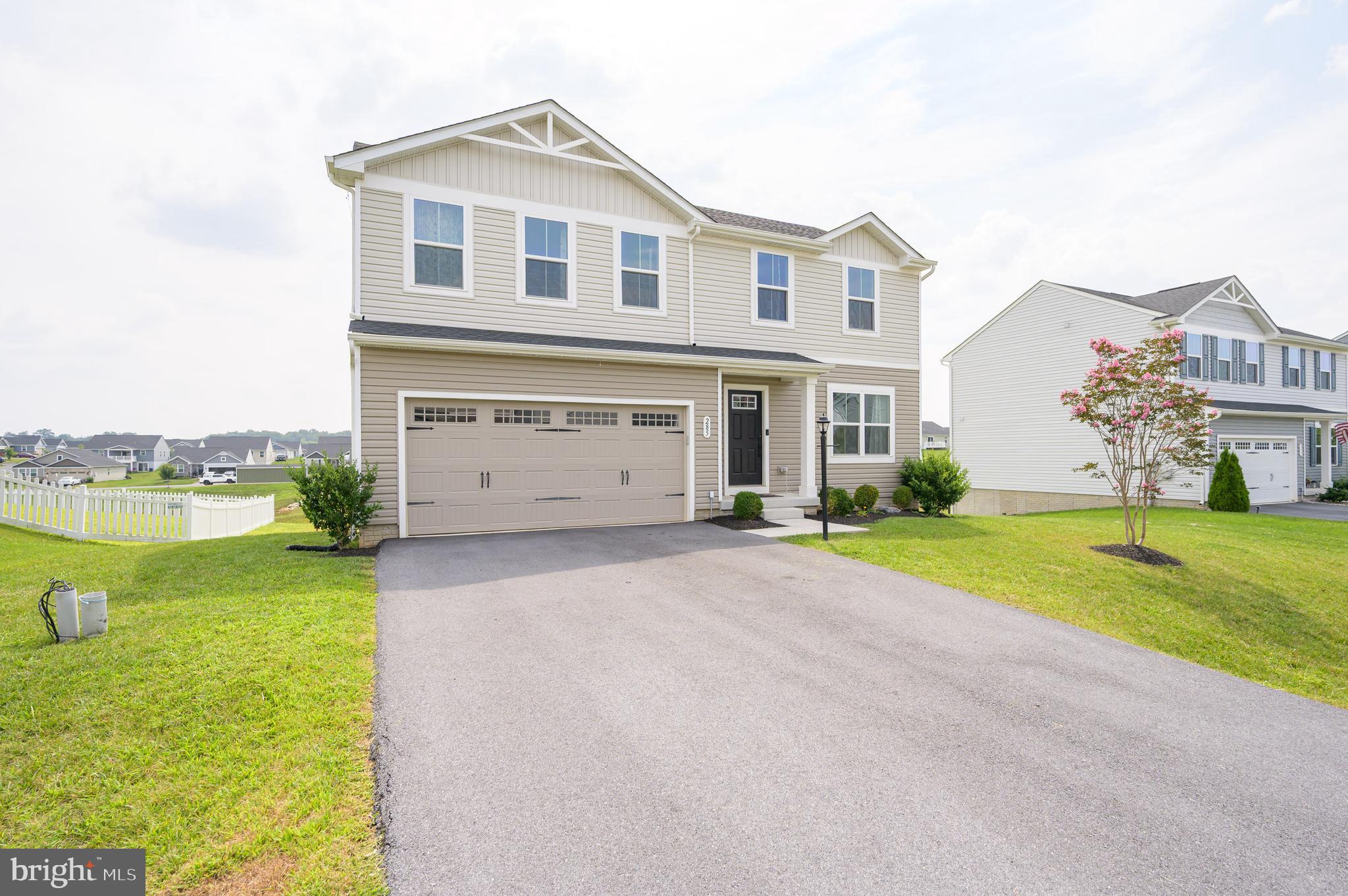 CARDINAL POINTE - Residential