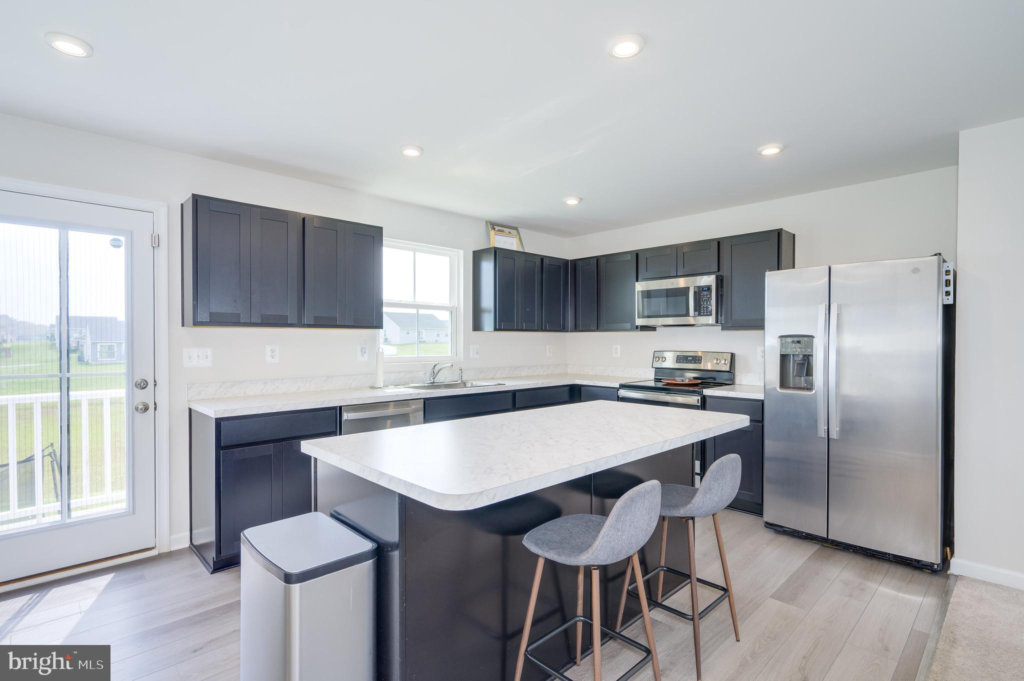 CARDINAL POINTE - Residential