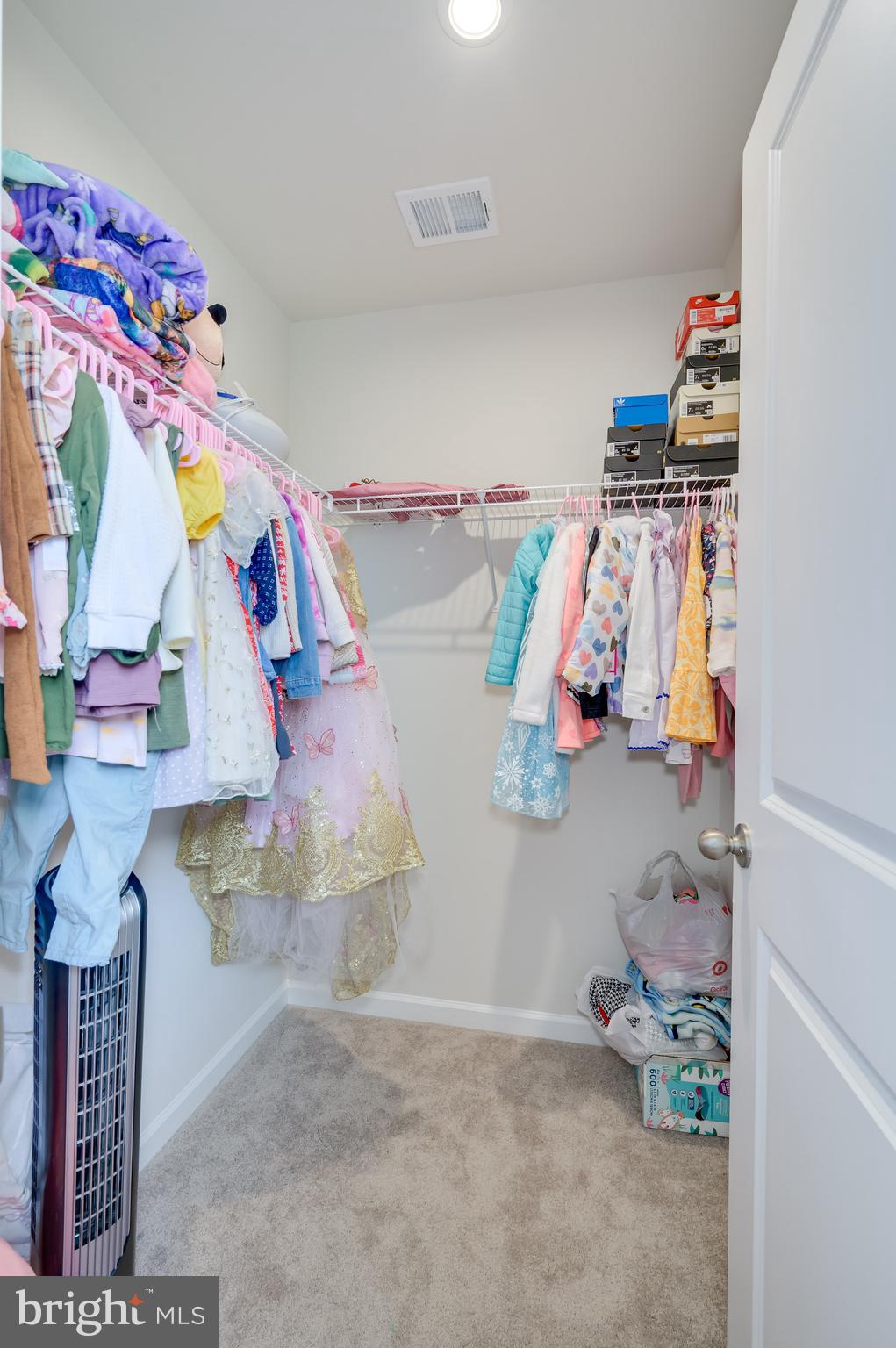 CARDINAL POINTE - Residential