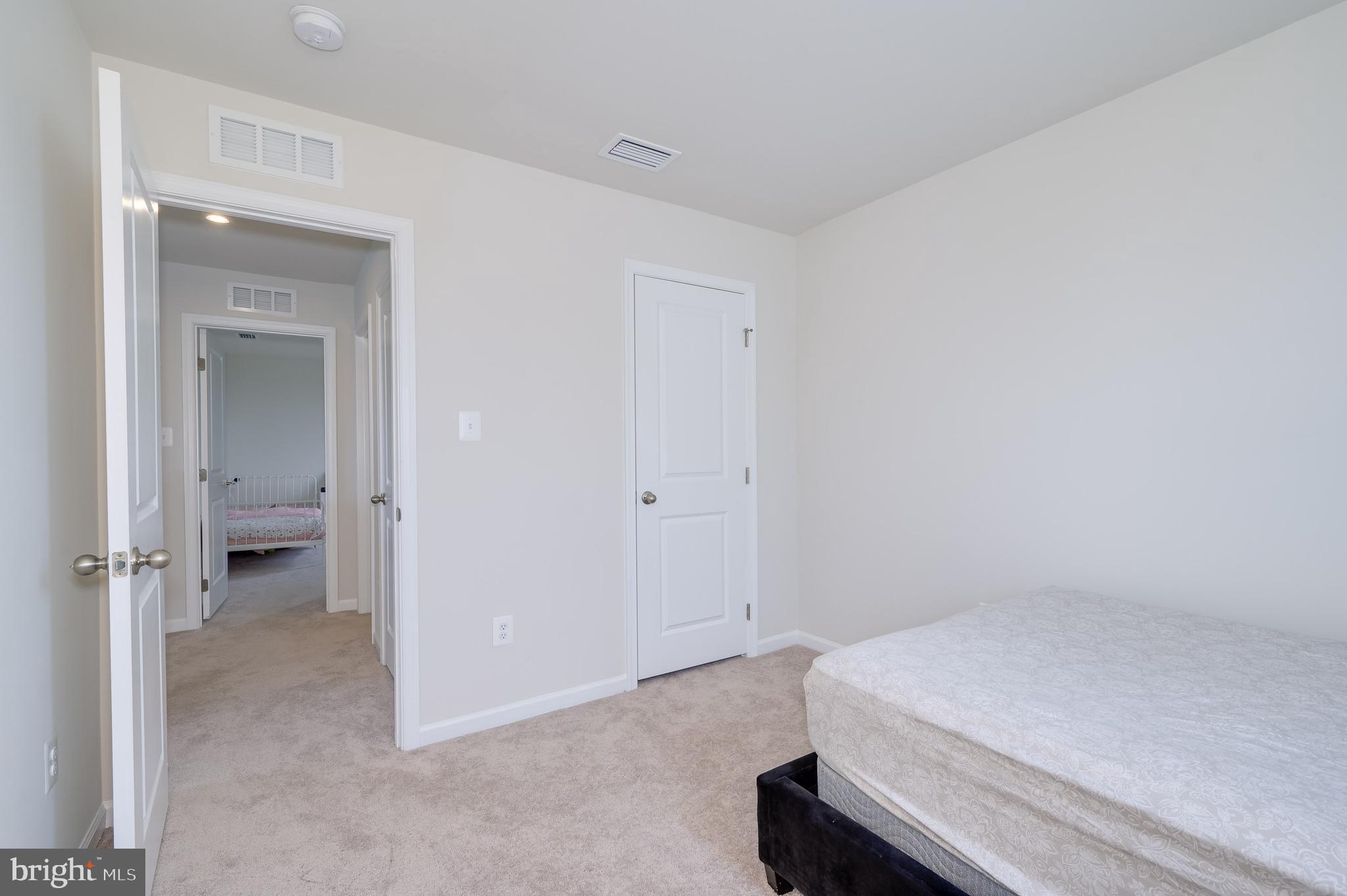 CARDINAL POINTE - Residential