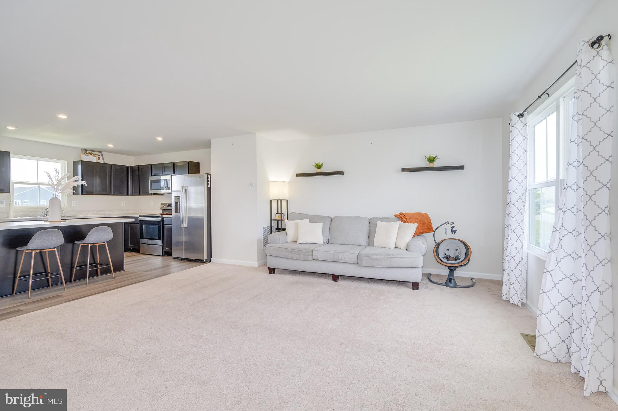 CARDINAL POINTE - Residential