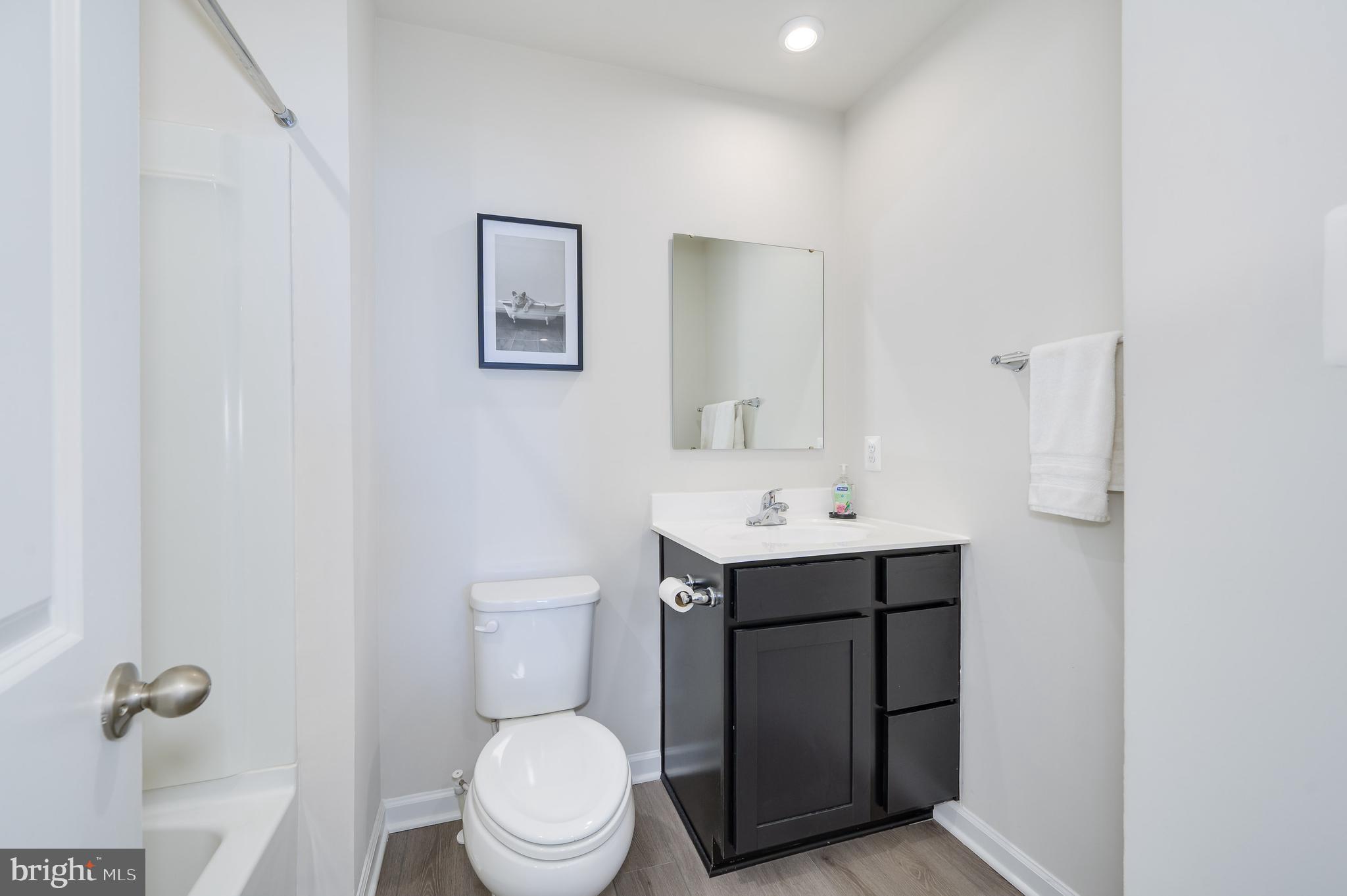 CARDINAL POINTE - Residential