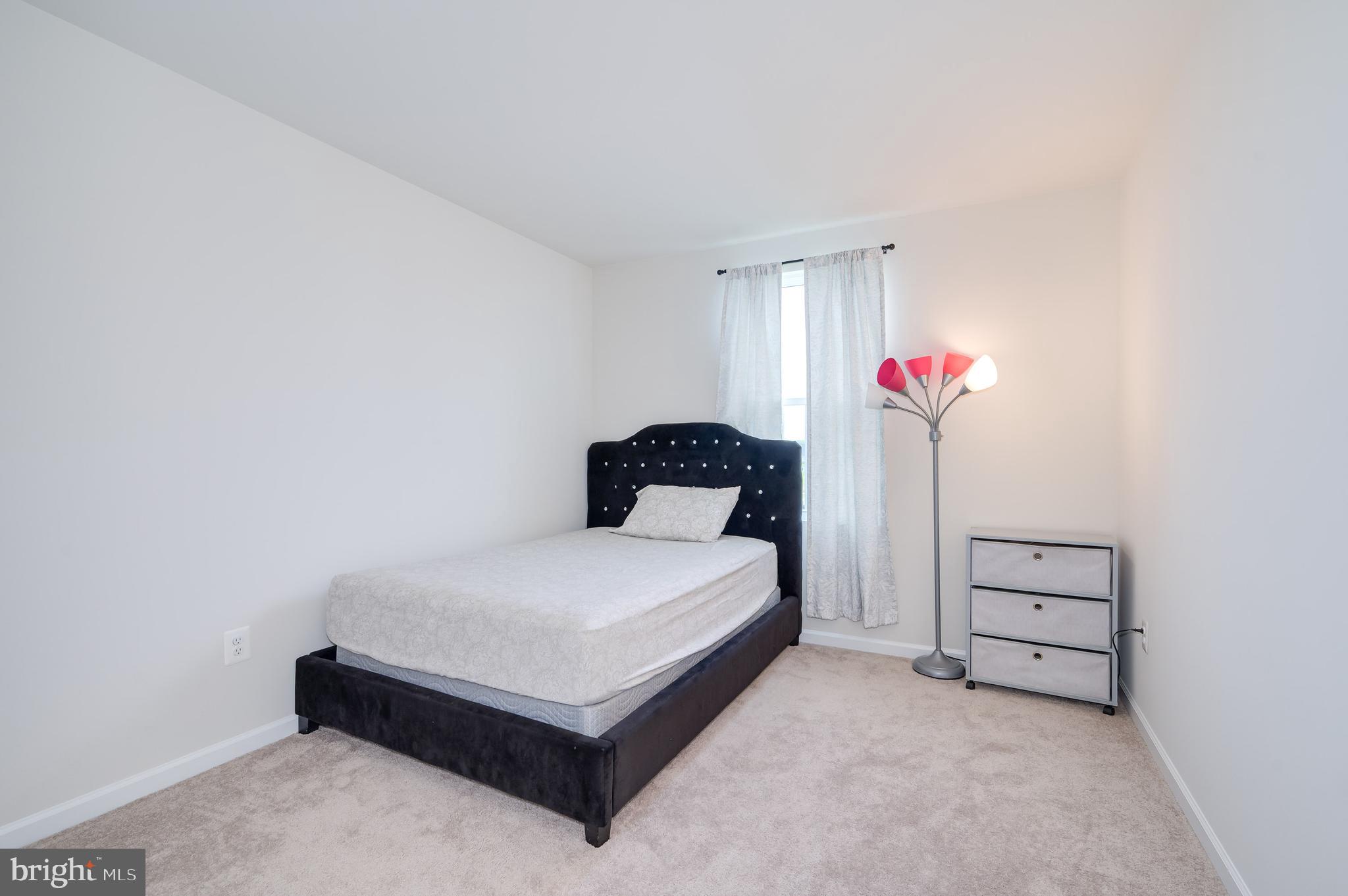 CARDINAL POINTE - Residential