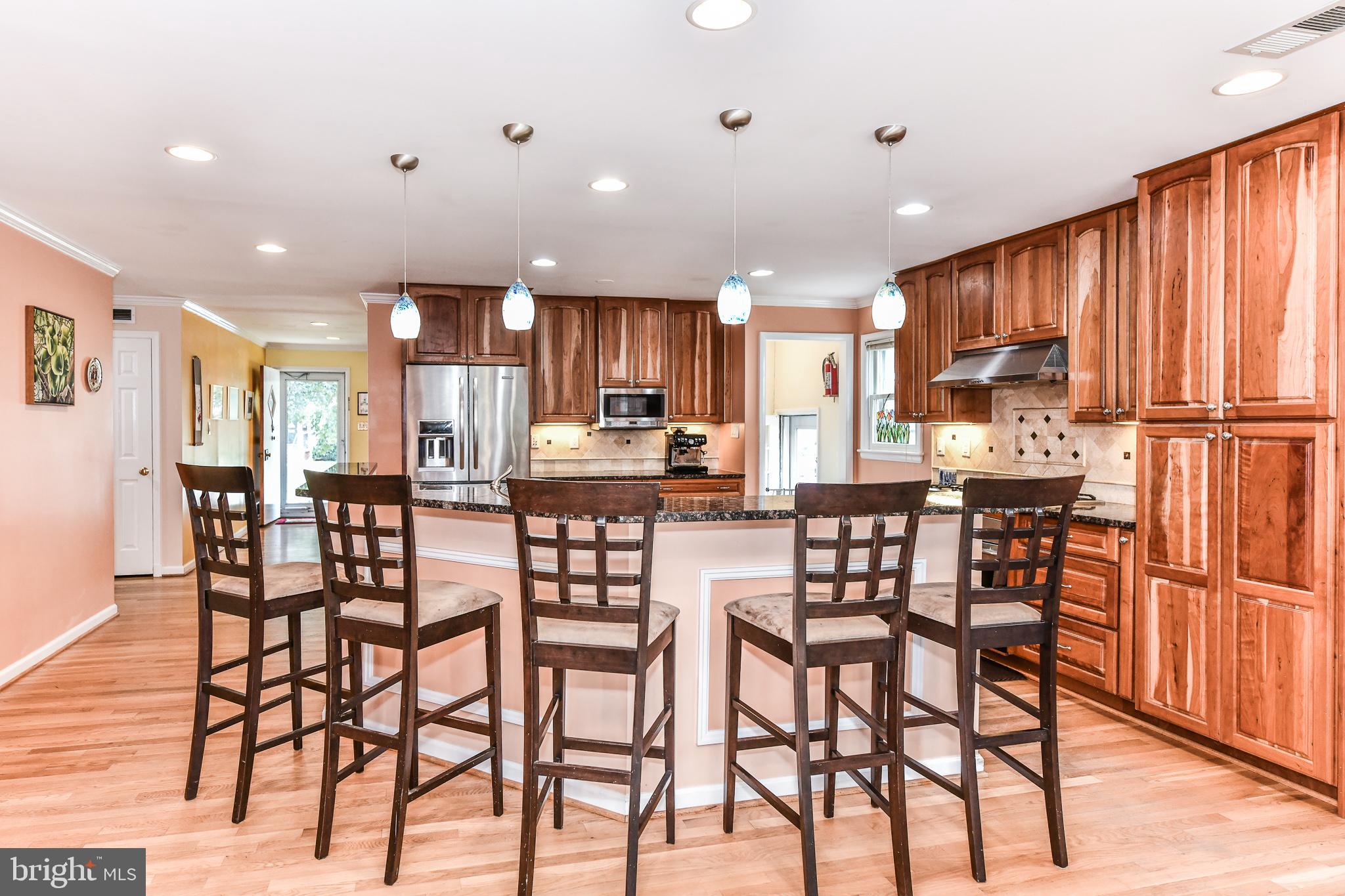 VIENNA WOODS - Residential Lease