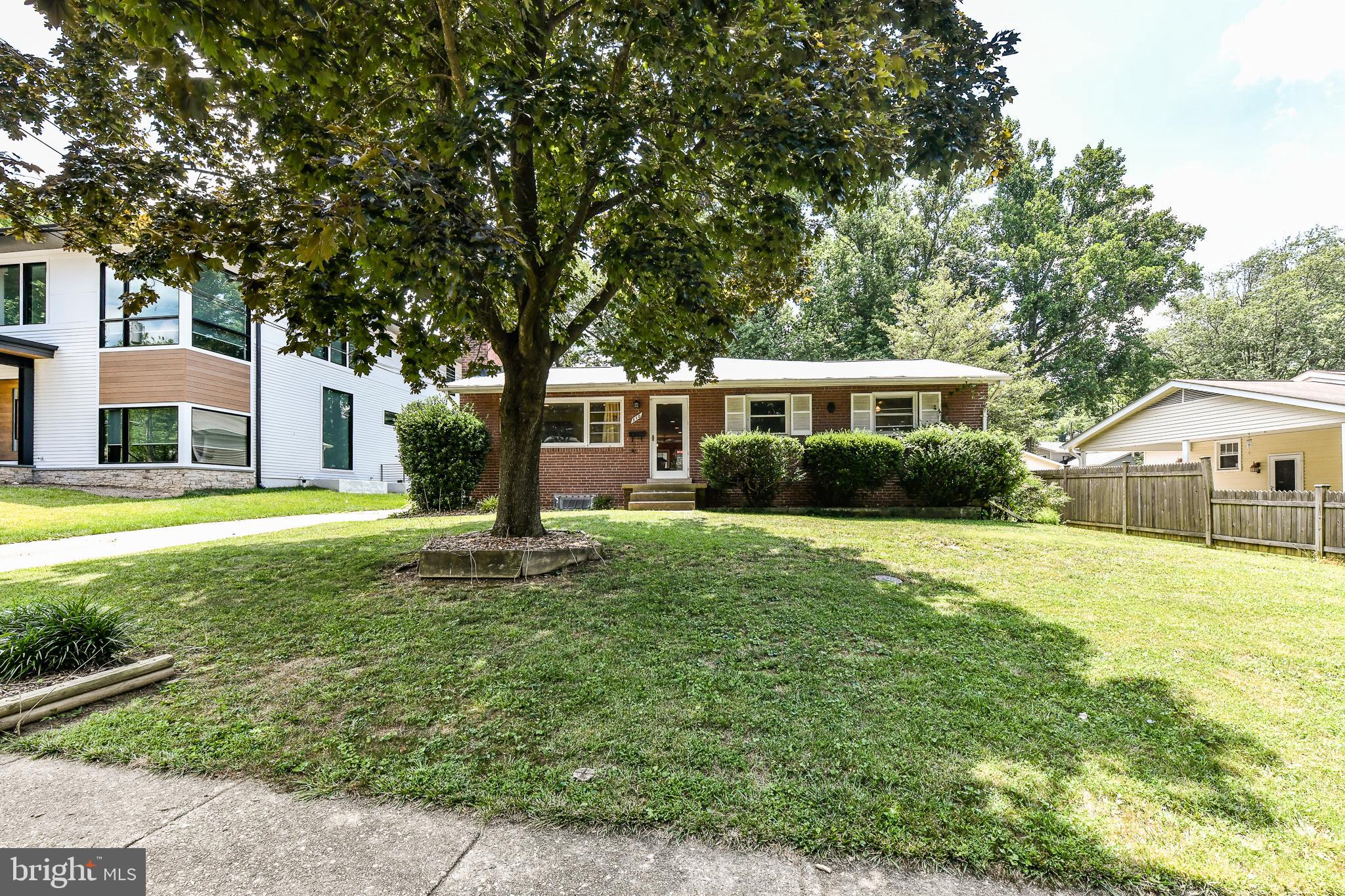 VIENNA WOODS - Residential Lease