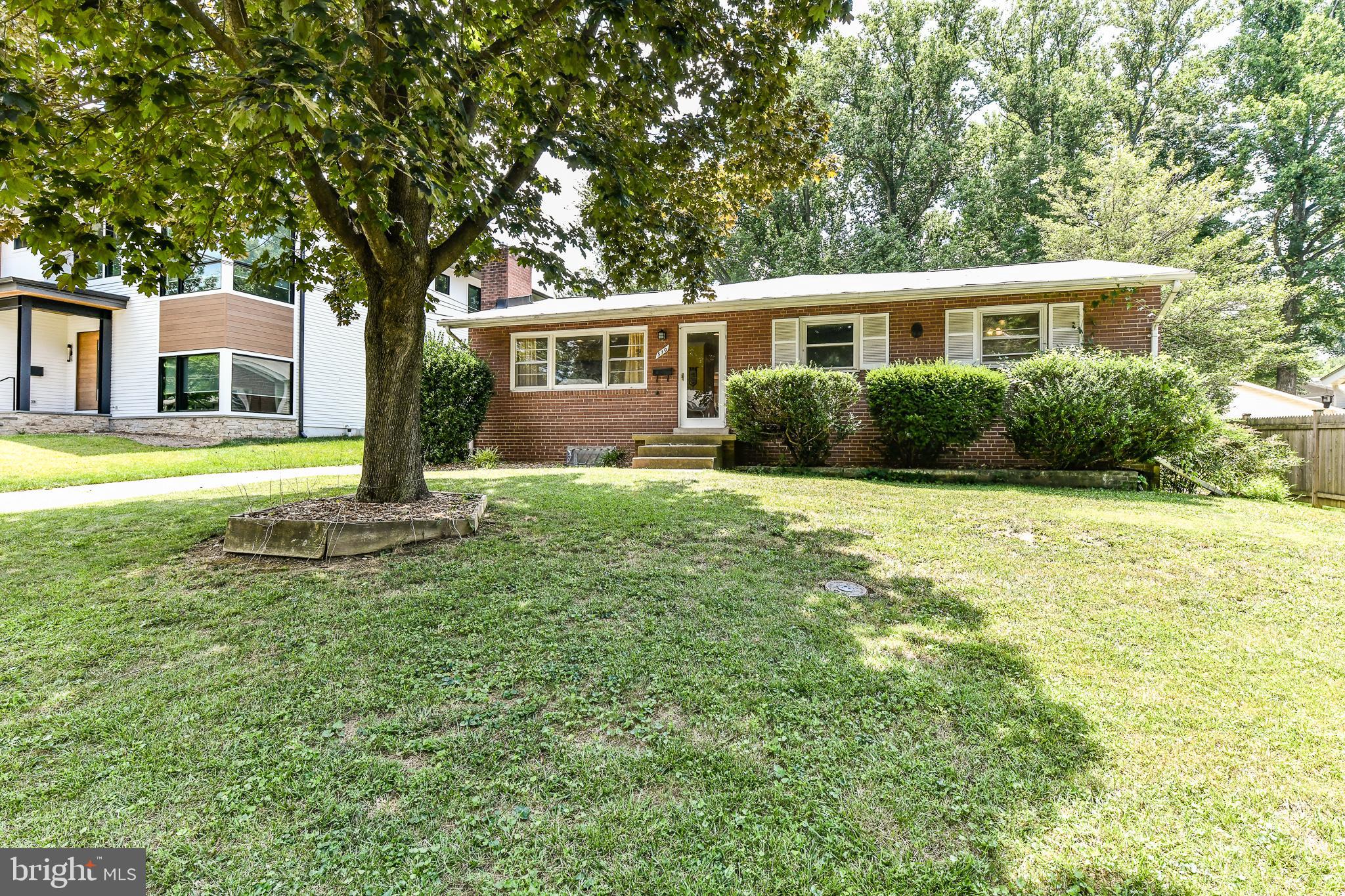 VIENNA WOODS - Residential Lease