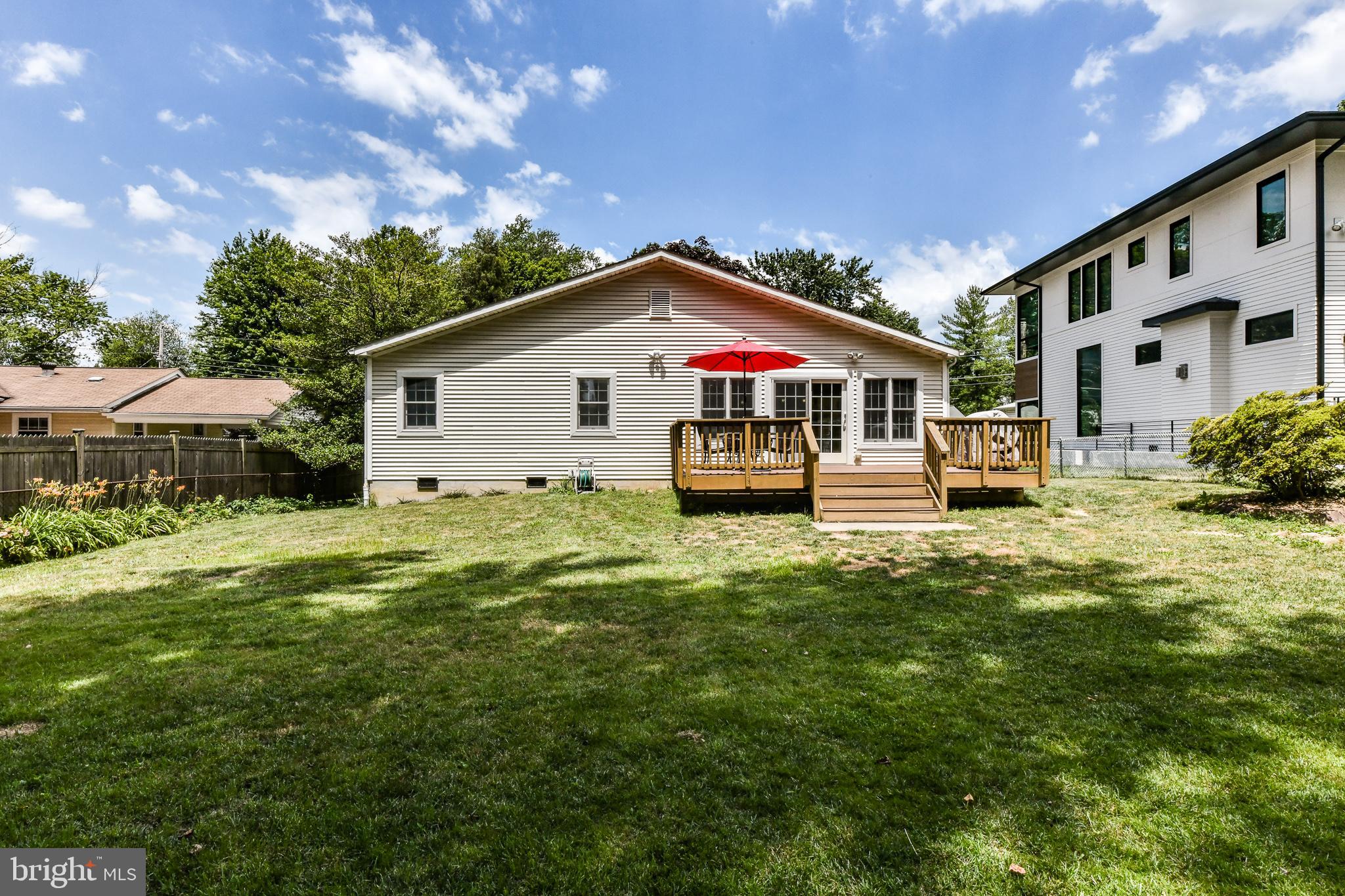 VIENNA WOODS - Residential Lease