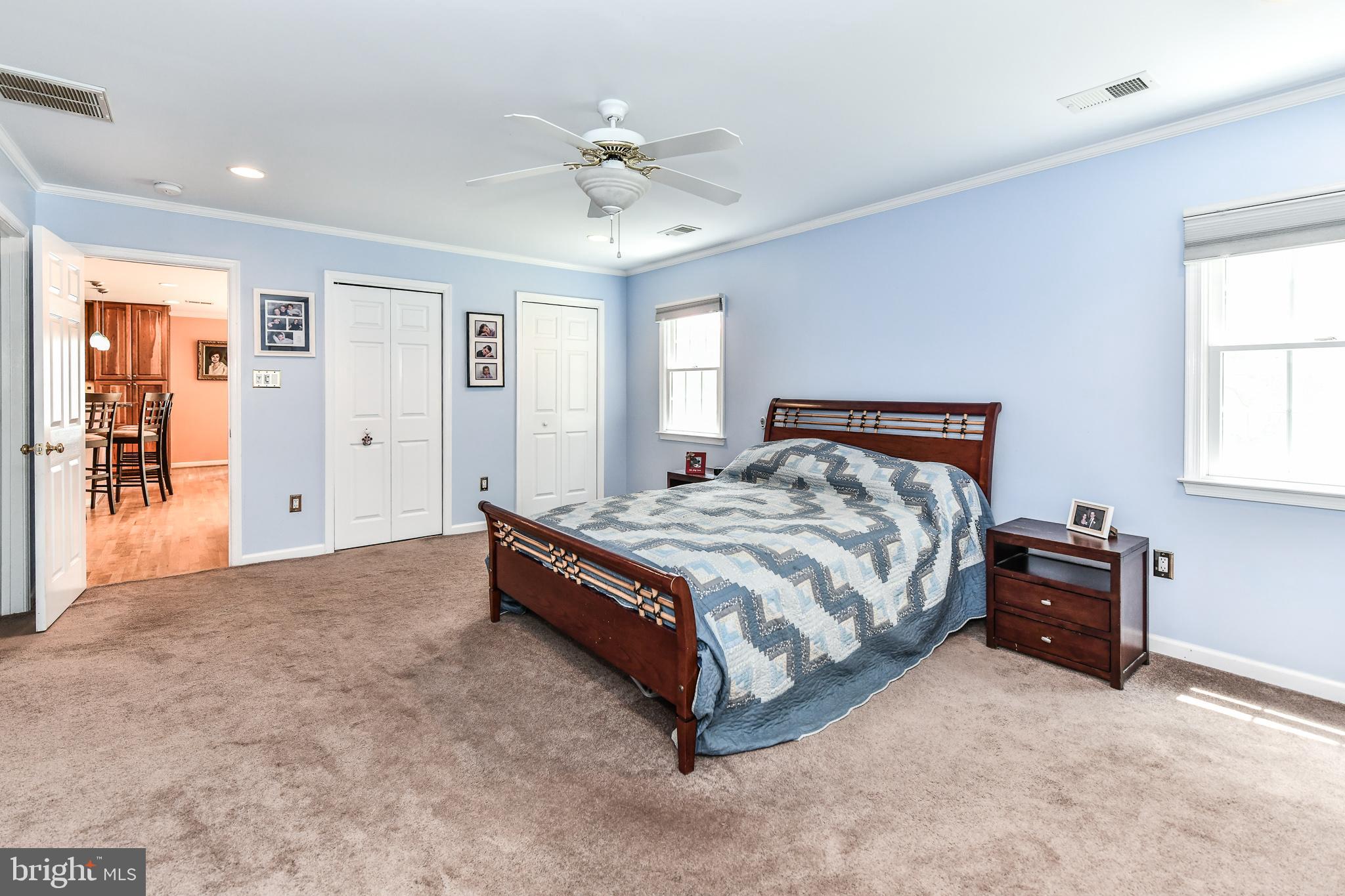 VIENNA WOODS - Residential Lease