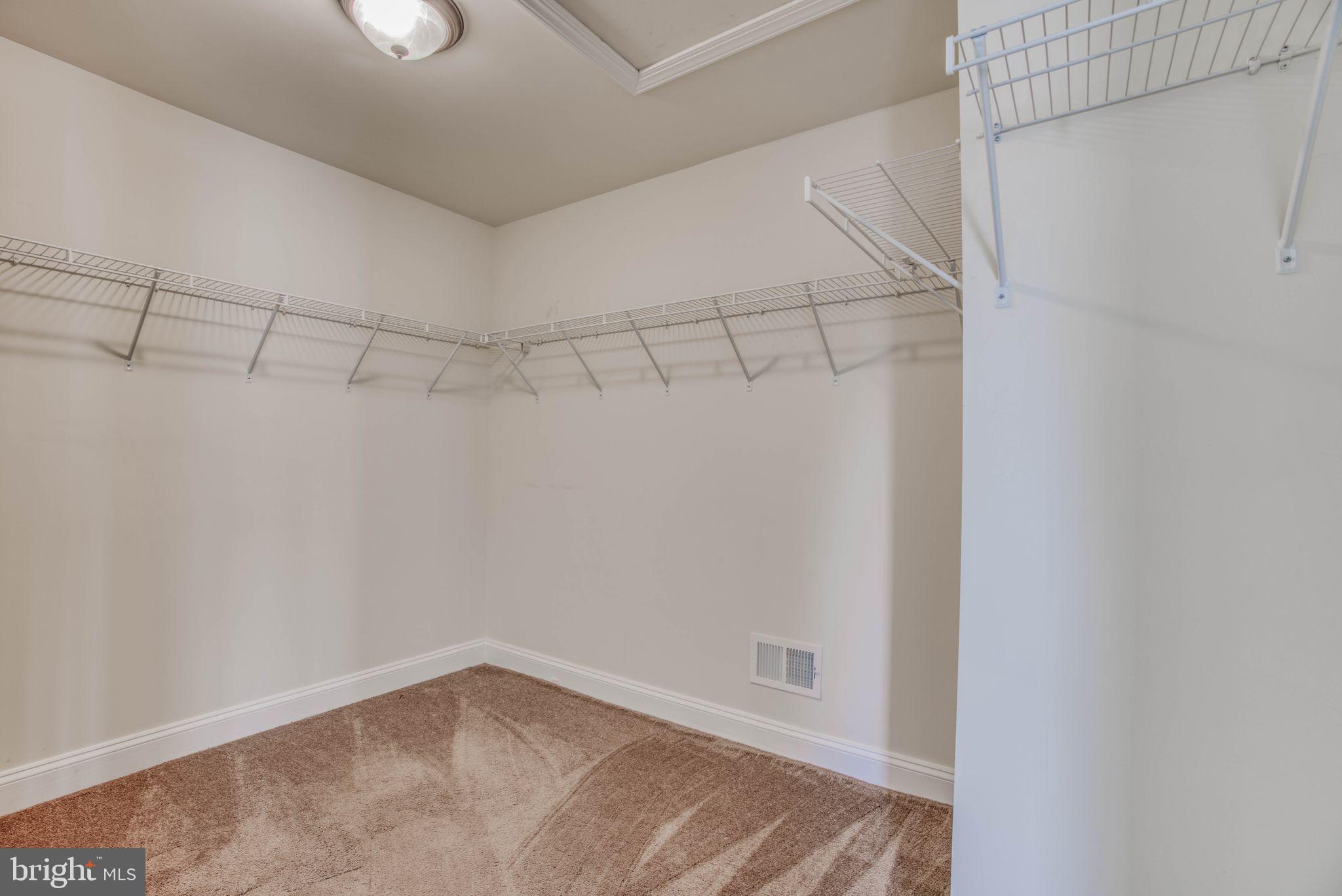 TAYLOR ESTATES - Residential