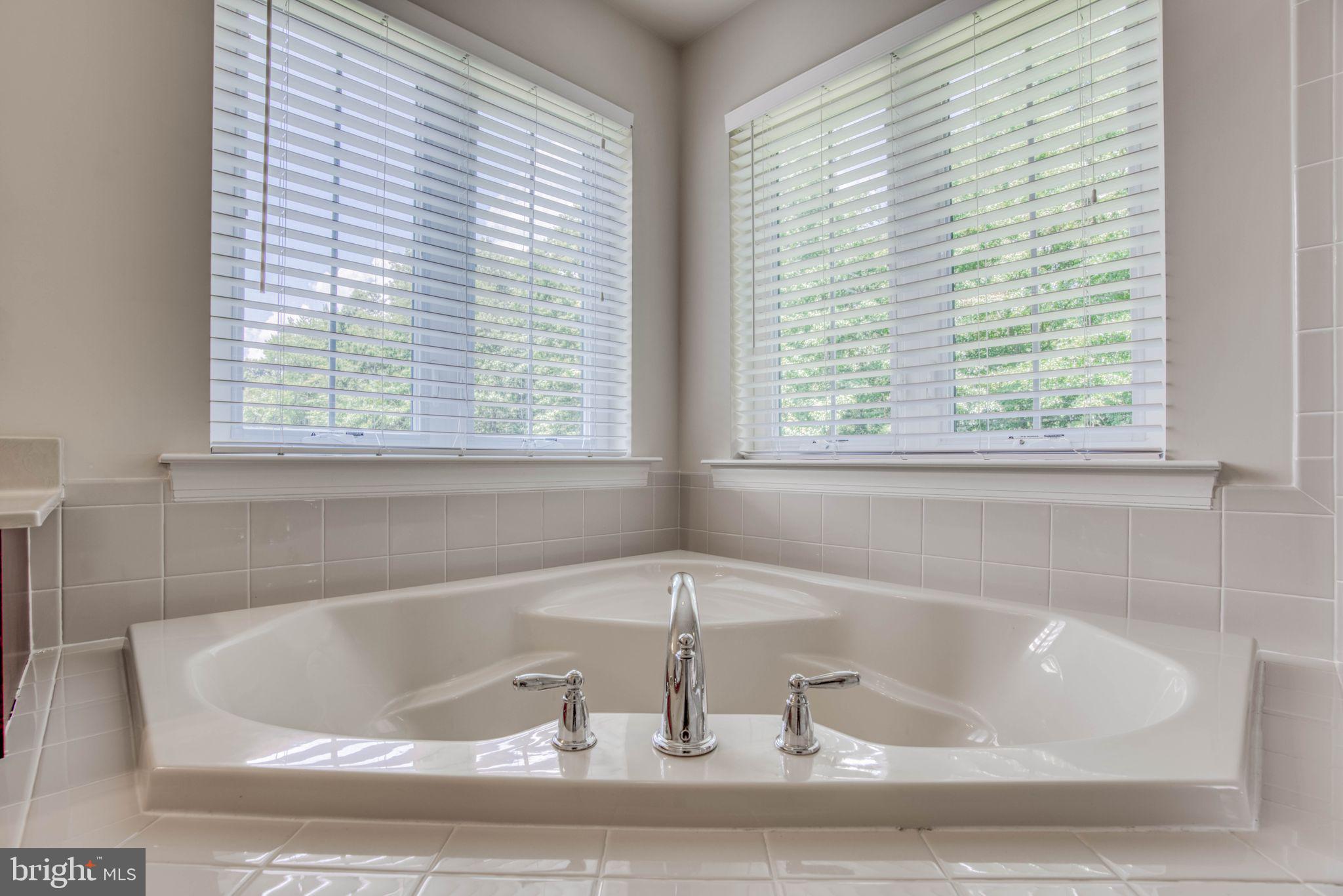 TAYLOR ESTATES - Residential