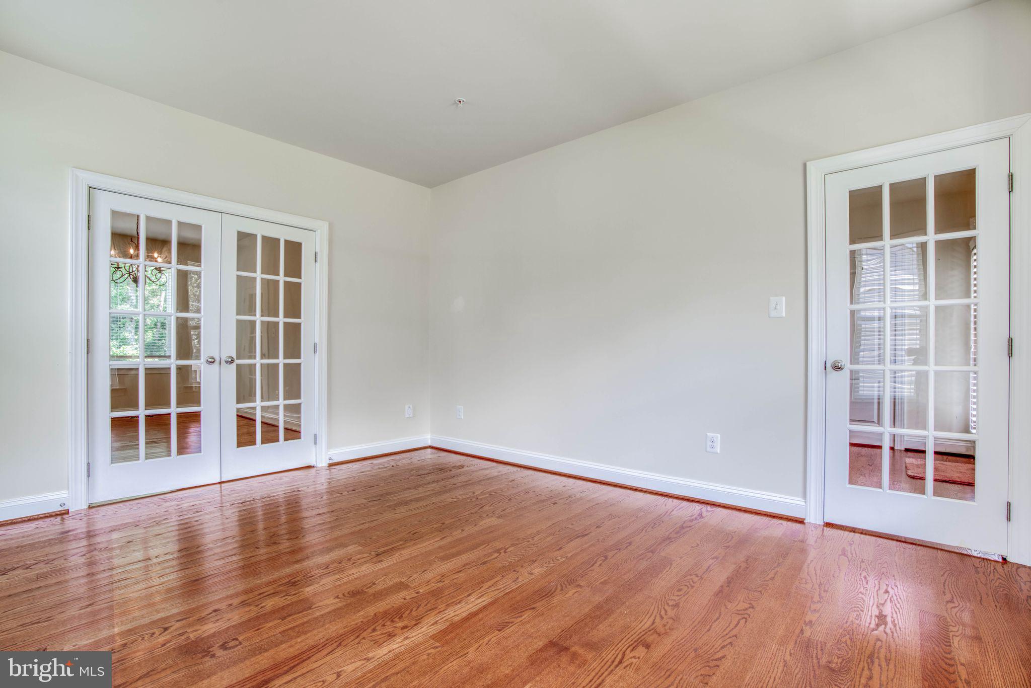 TAYLOR ESTATES - Residential