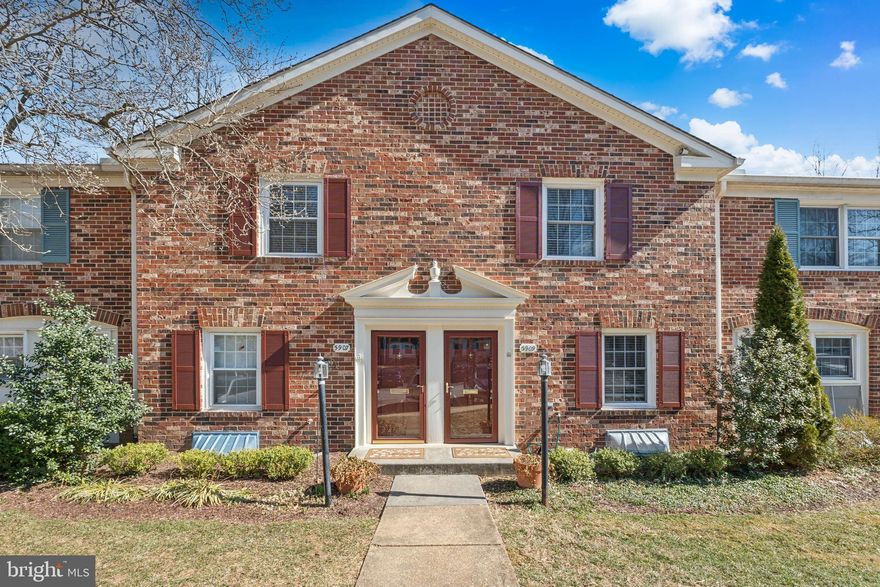 Back on the market!! Beautiful 3-level brick townhouse in Cardinal Forest! This move-in ready home features 2 bedrooms, 2 bathrooms, a fully finished walk-out basement and a fenced outdoor area with a patio. The main level features an open living/dining area with built-in cabinets and dry bar, kitchen, and wood flooring throughout. The basement has a spacious recreation room and a full bathroom for the convenience of out-of-town guests, multi-generational living and/or working from home. Community amenities include 2 outdoor pools, 2 clubhouses, tennis courts and tot lots/playgrounds. Condo fee covers gas, water, trash exterior maintenance, landscaping and more! Choose your commute: I-95, Fairfax County Pkwy, Braddock Rd, Express bus to The Pentagon, Springfield-Franconia Metro station and more. All are designed to get you to Tysons Corner, Washington, D.C. and surrounding areas with ease. Add the fact that it's close to Lake Accotink Park and a diverse array of shopping and dining options, and you have an amazing home to enjoy for years to come!