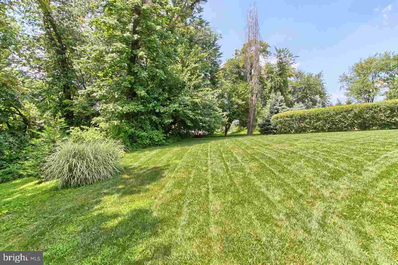 RIVERVIEW ESTATES - Residential