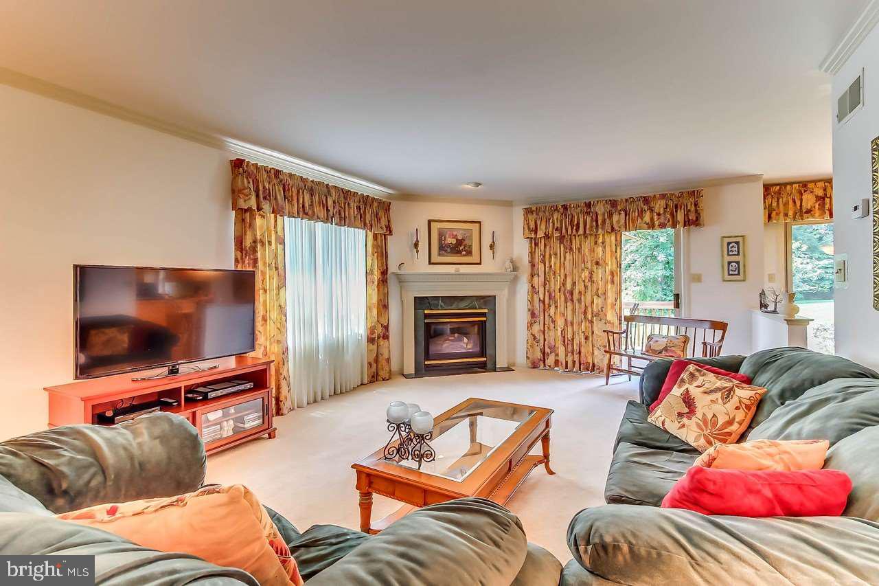 RIVERVIEW ESTATES - Residential