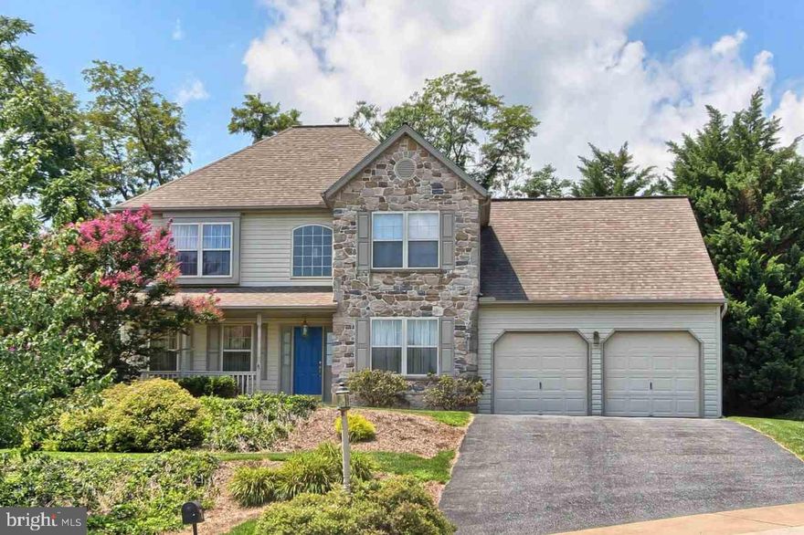 This one-owner former Parade of Homes Model awaits you.  This home features an open layout w/neutral decor, 2 story foyer and lots of natural light throughout.  4th bedroom could be used for office/den/nursery.  Professionally landscaped yard offers fantastic views.  Close to York, Lancaster, Rt. 30, & I-83.  1 year home warranty included.