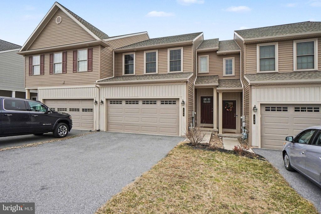 Photo of 148 Sage Boulevard, MIDDLETOWN, PA 17057 (MLS # PADA2056684)