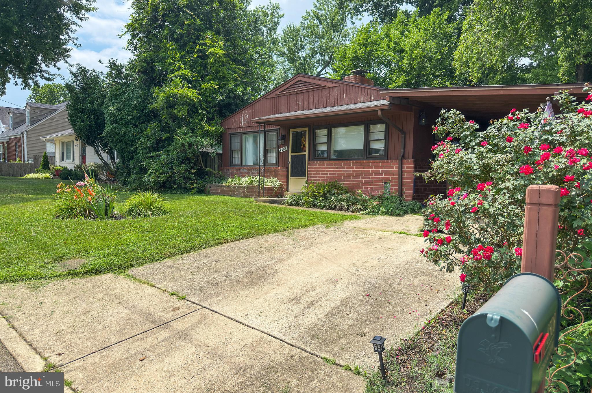 8508 HIGHLAND LANE