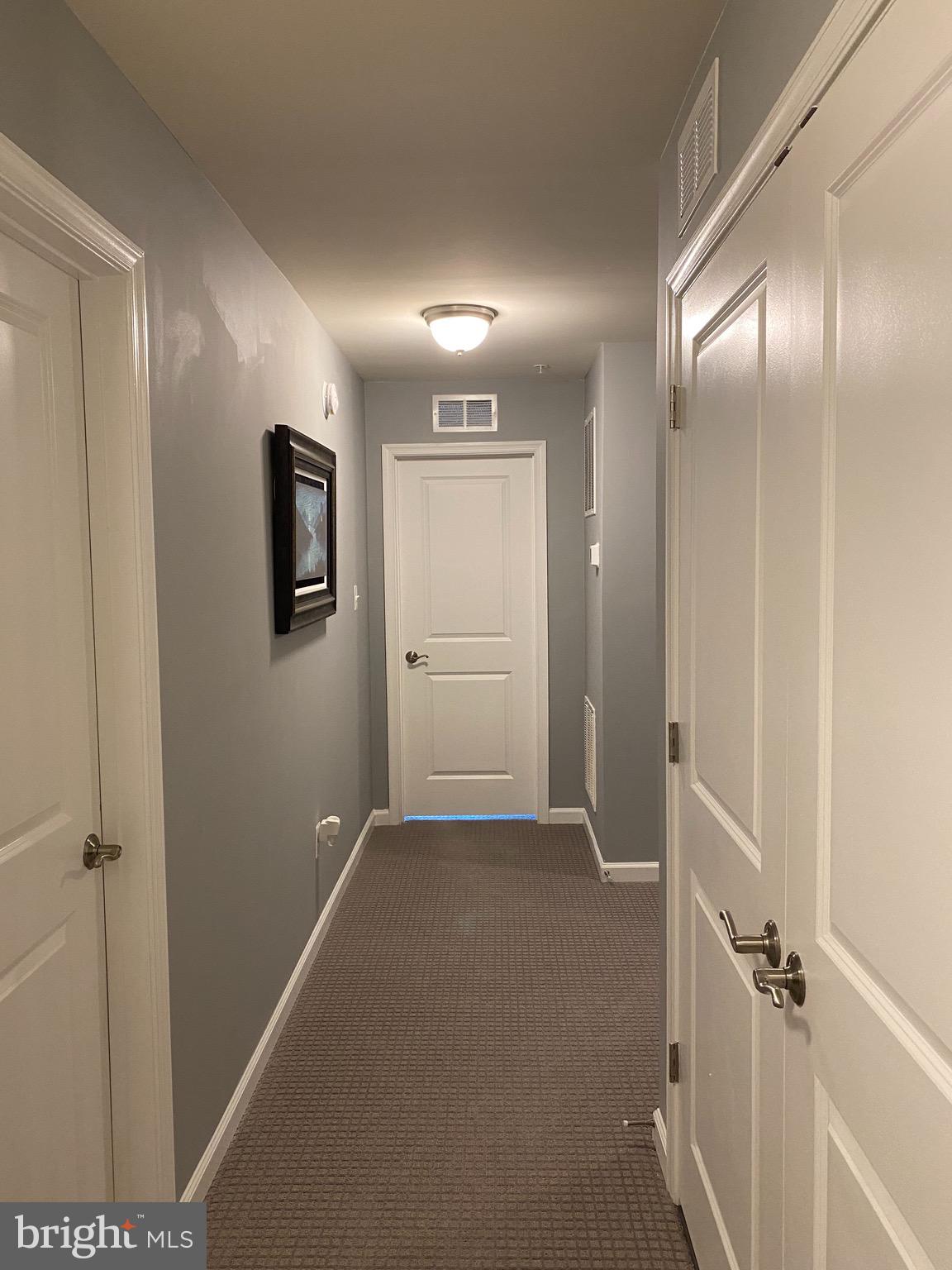 METRO POINTE - Residential