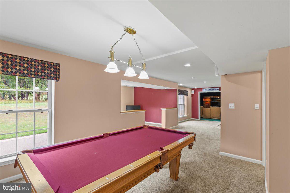 OAKWOOD VILLAGE - Residential