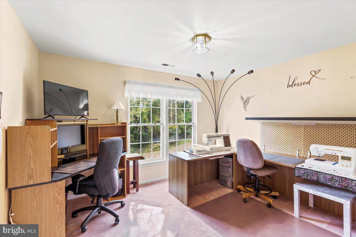 OAKWOOD VILLAGE - Residential