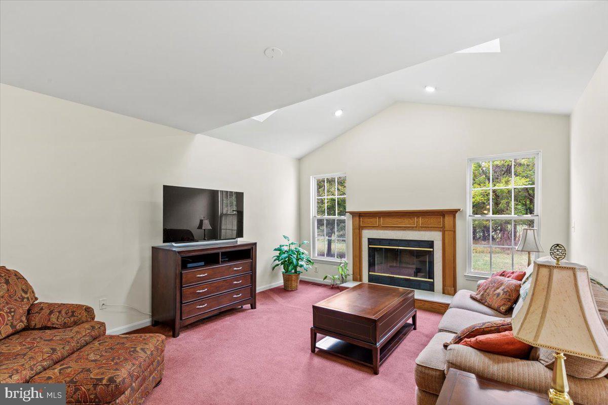 OAKWOOD VILLAGE - Residential