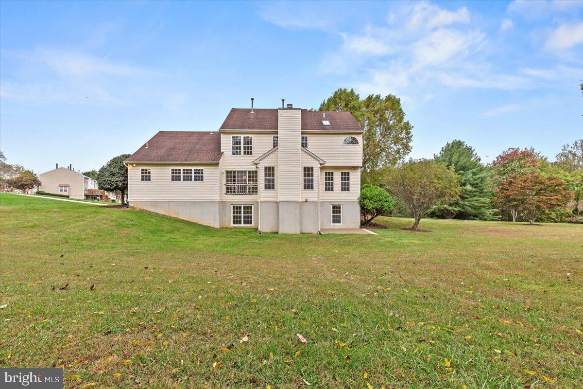 OAKWOOD VILLAGE - Residential