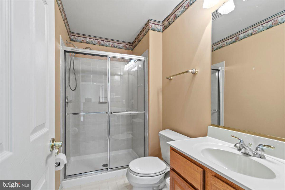 OAKWOOD VILLAGE - Residential