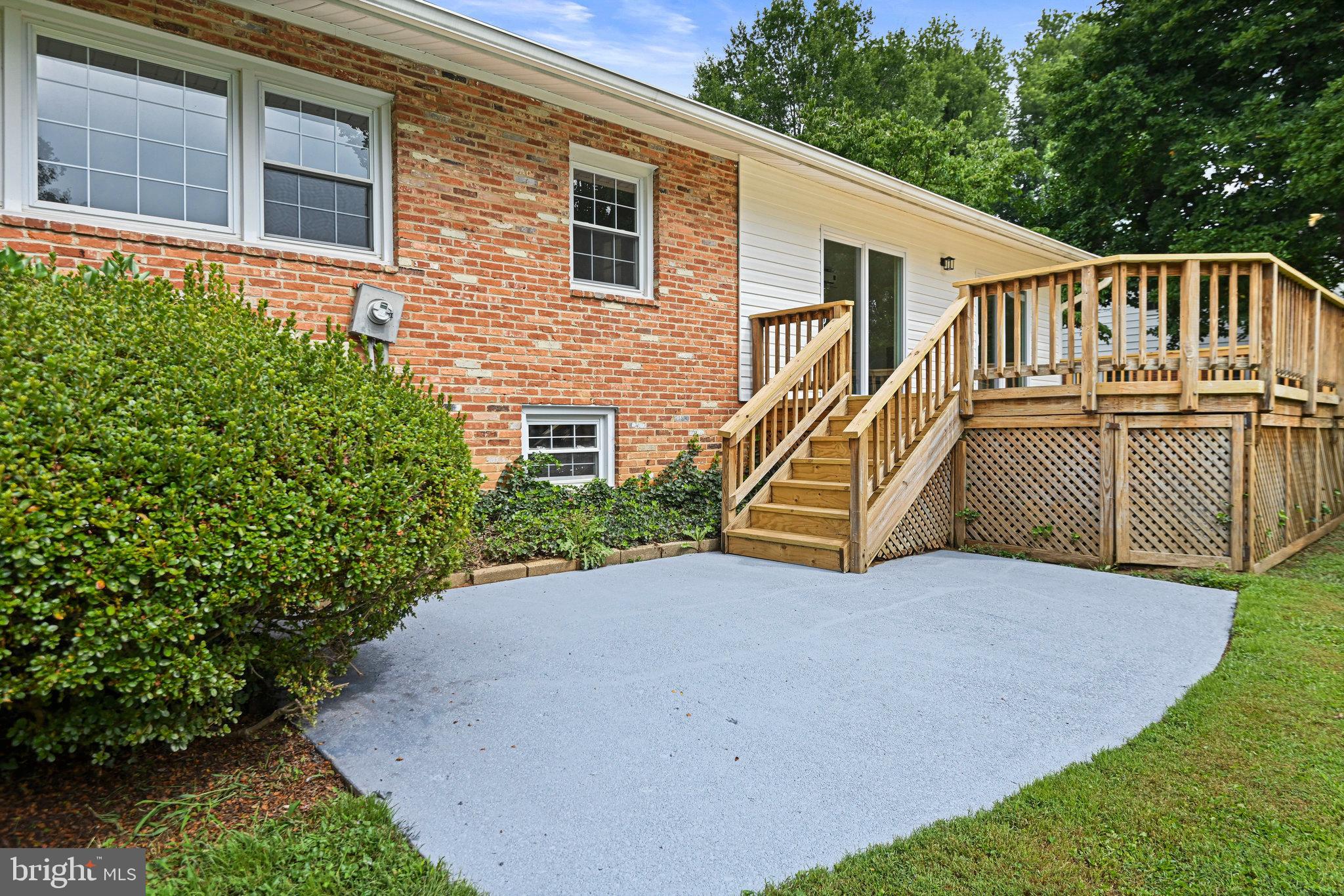 LAKEVALE ESTATES - Residential