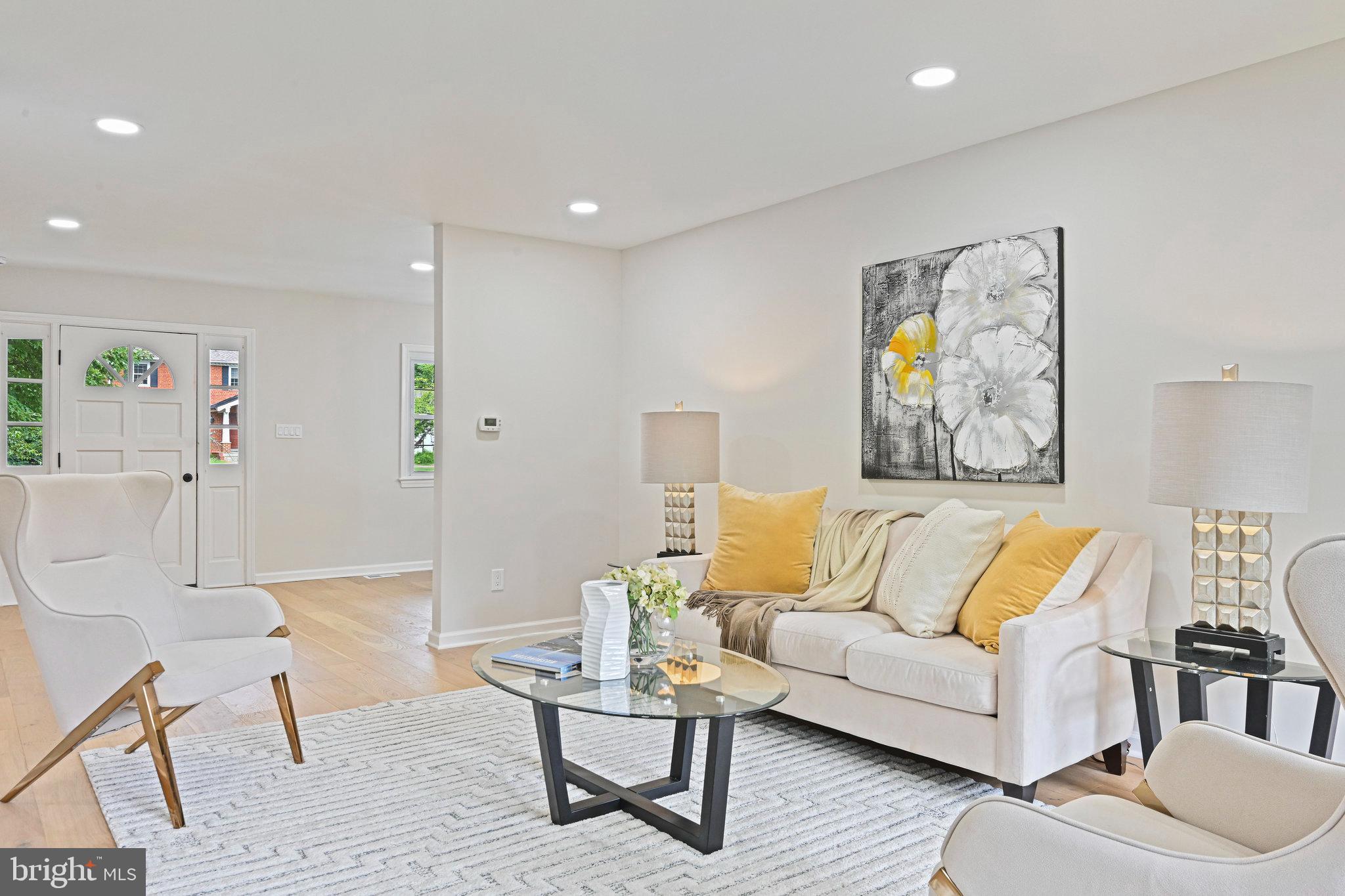 LAKEVALE ESTATES - Residential