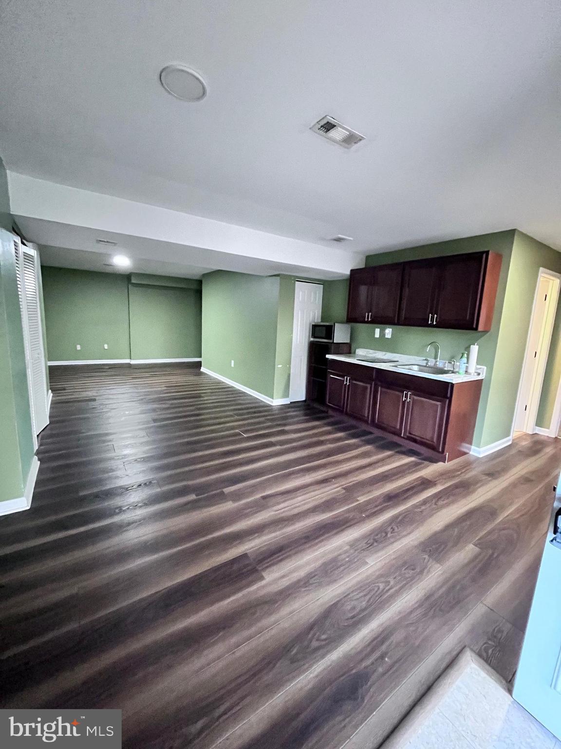 MARKHAMS GRANT - Residential Lease