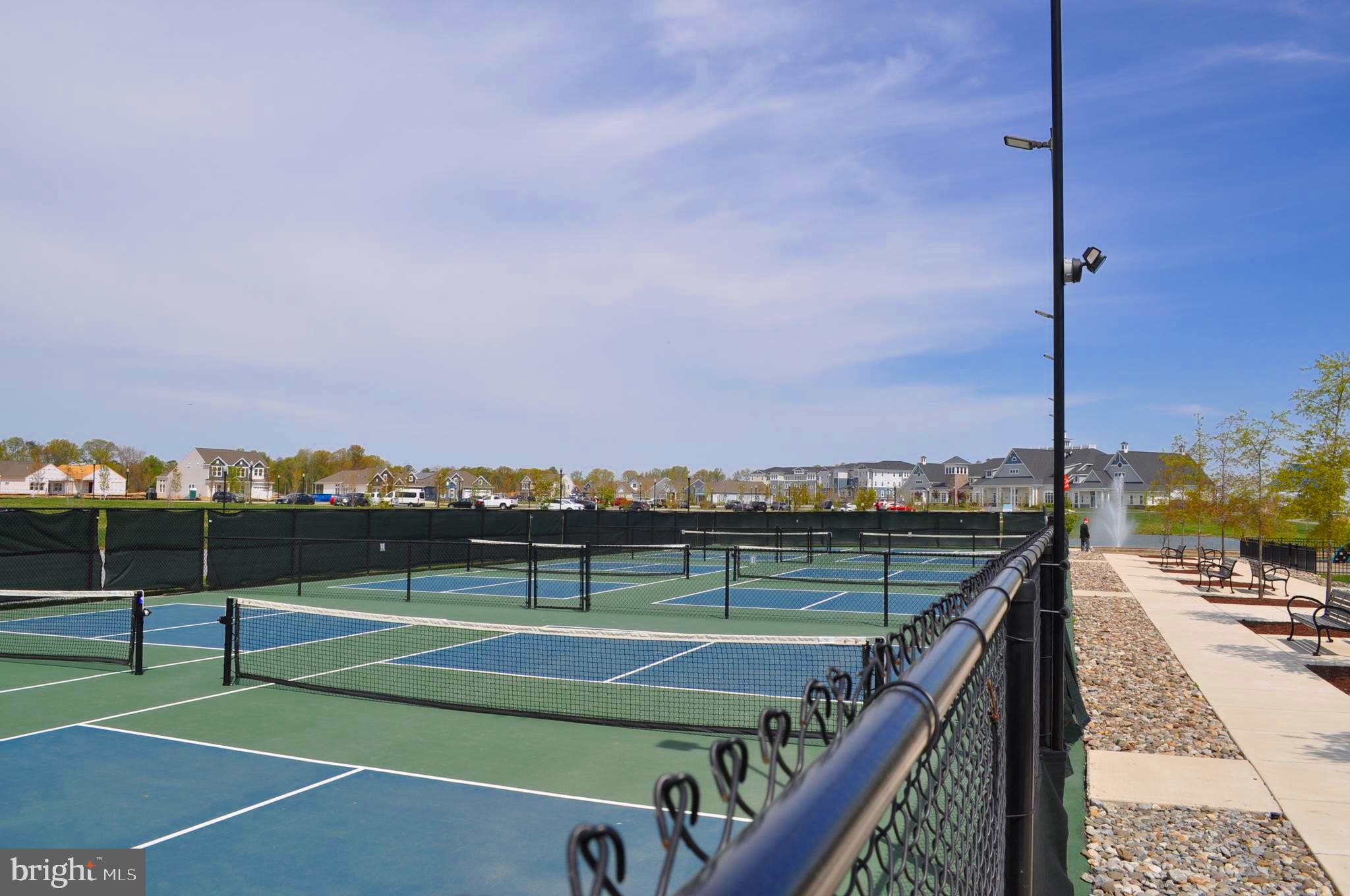 FOUR SEASONS AT KENT ISLAND - Residential