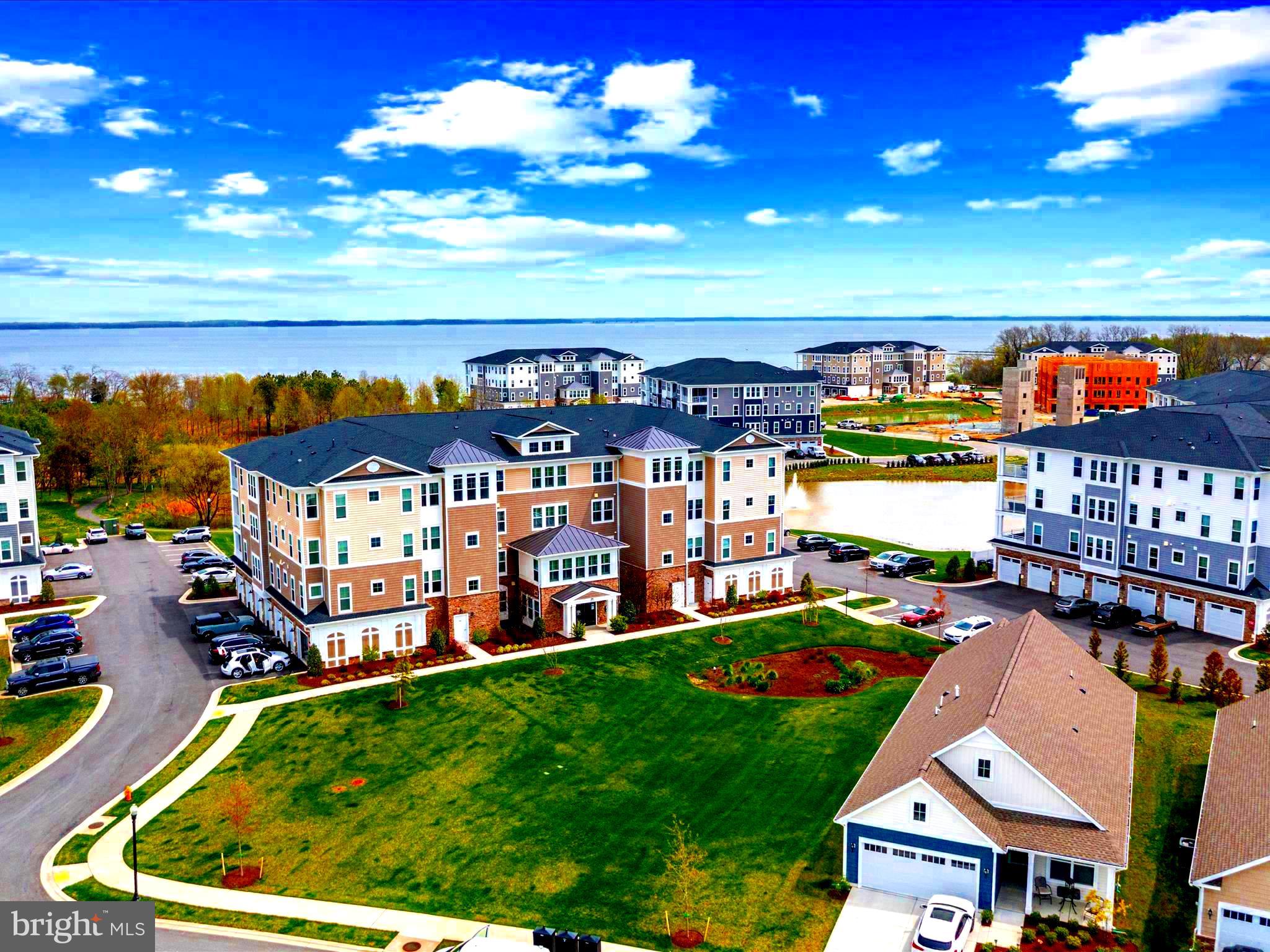 FOUR SEASONS AT KENT ISLAND - Residential
