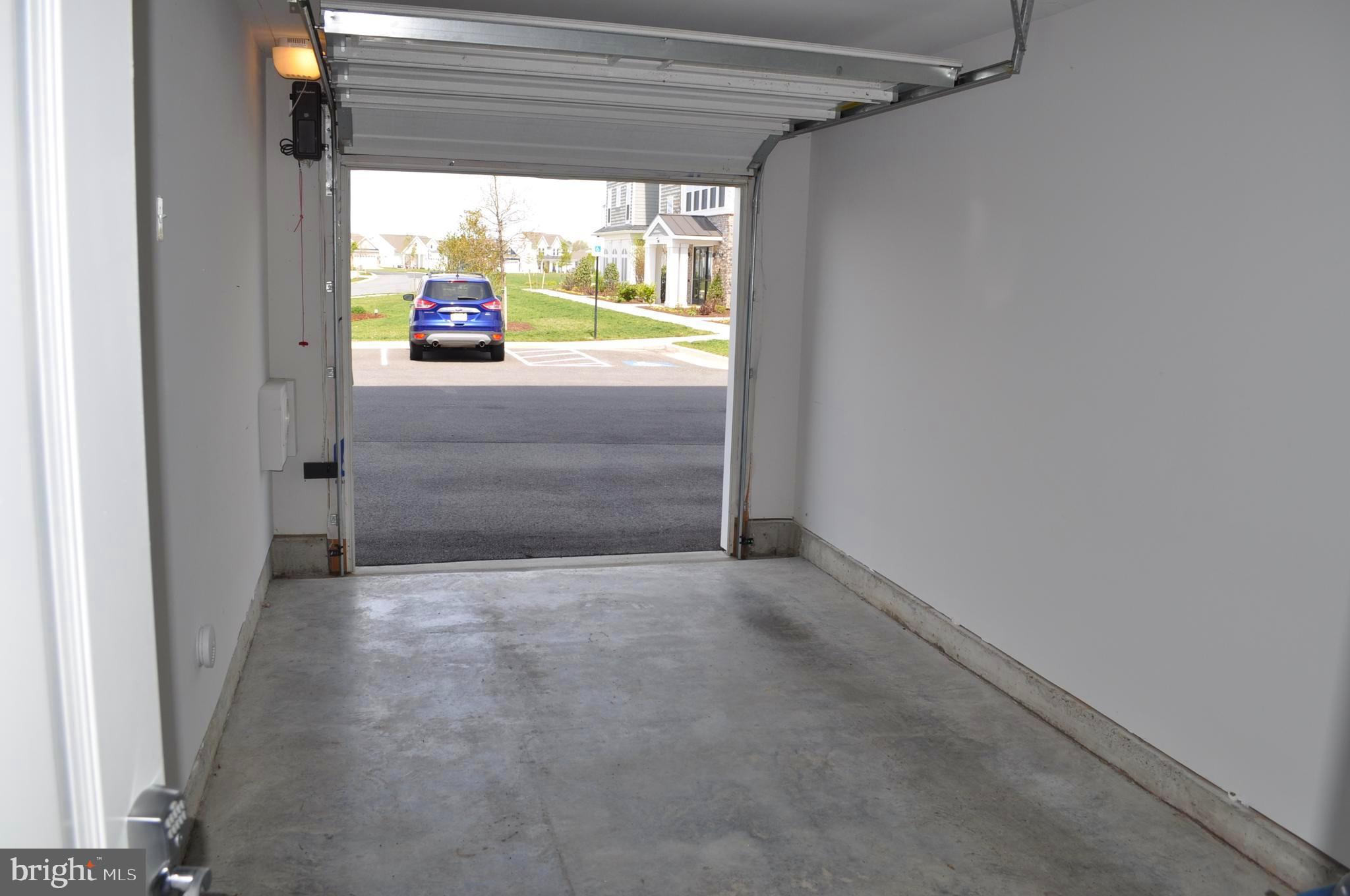 FOUR SEASONS AT KENT ISLAND - Residential