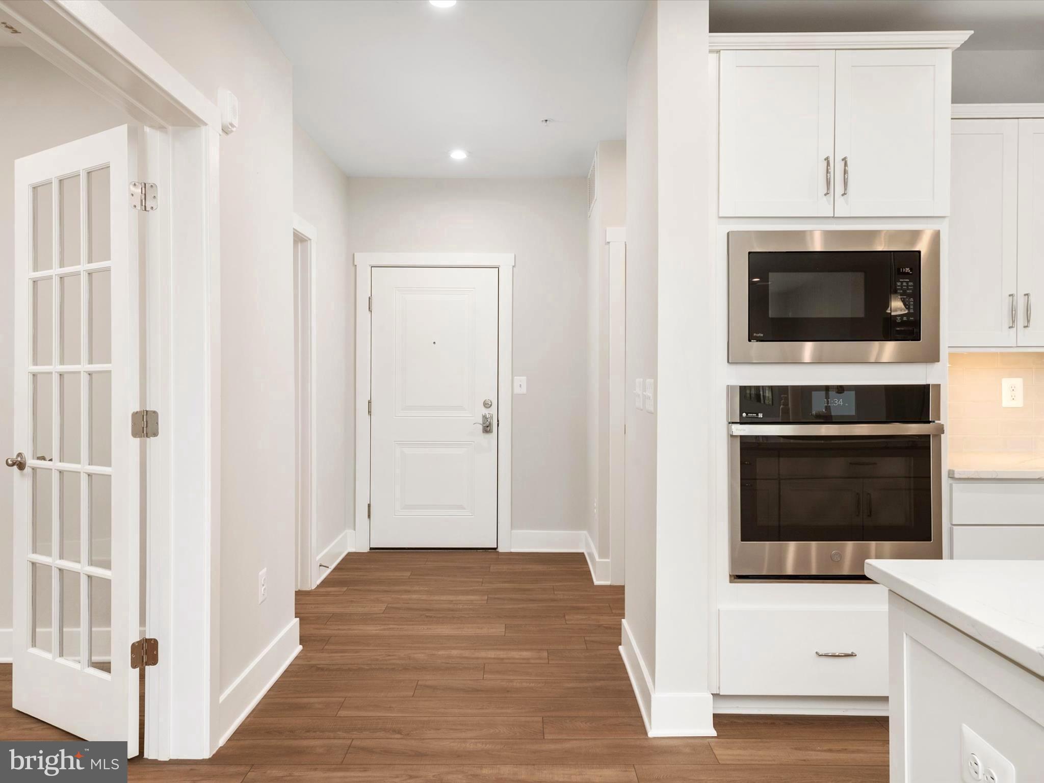 FOUR SEASONS AT KENT ISLAND - Residential