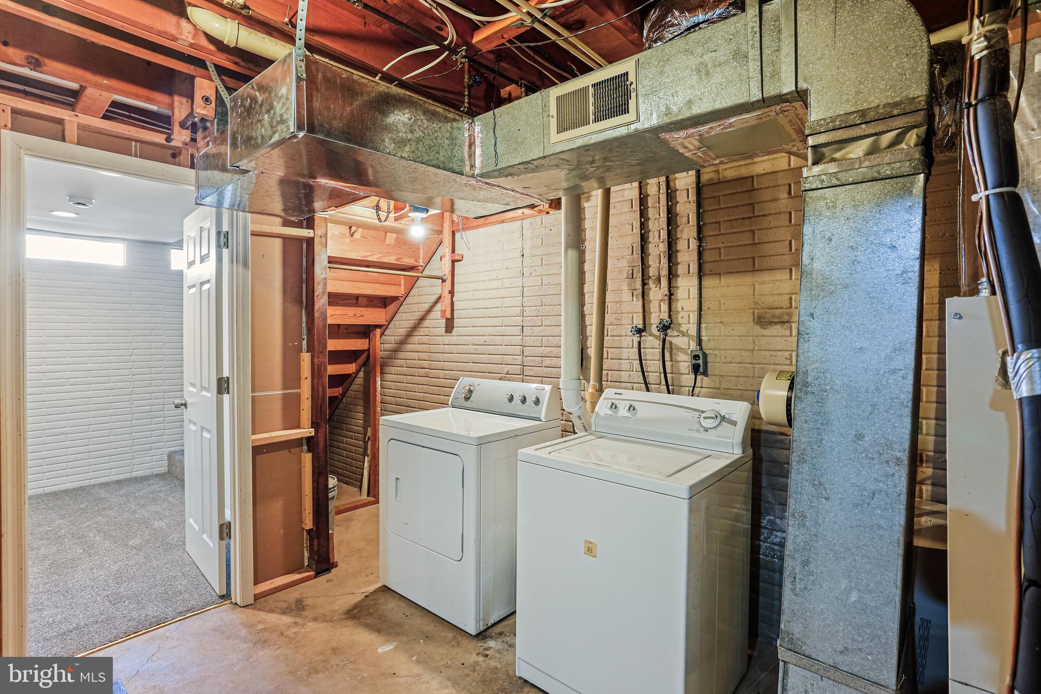 BROOKSHIRE - Residential