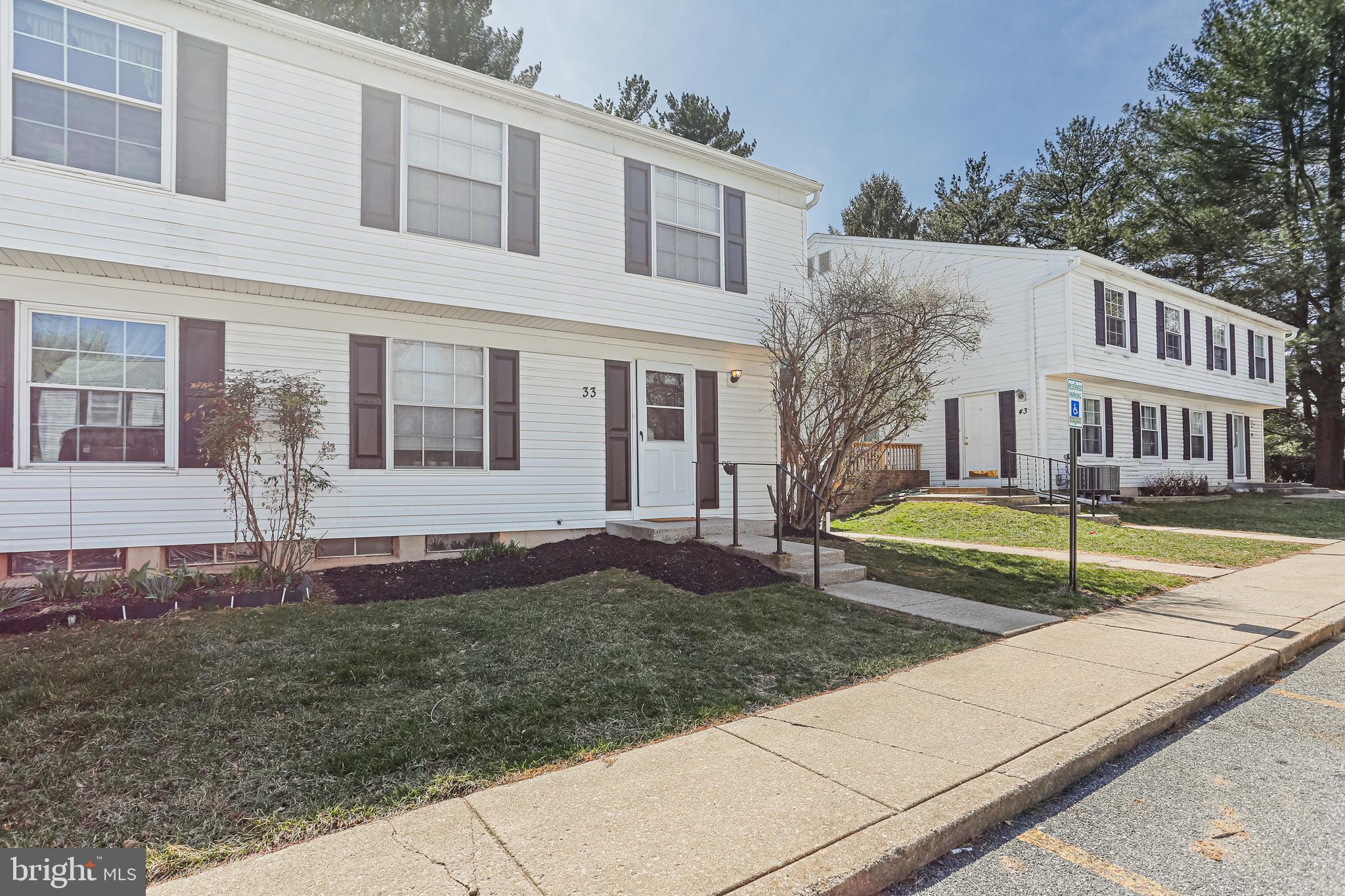 BROOKSHIRE - Residential